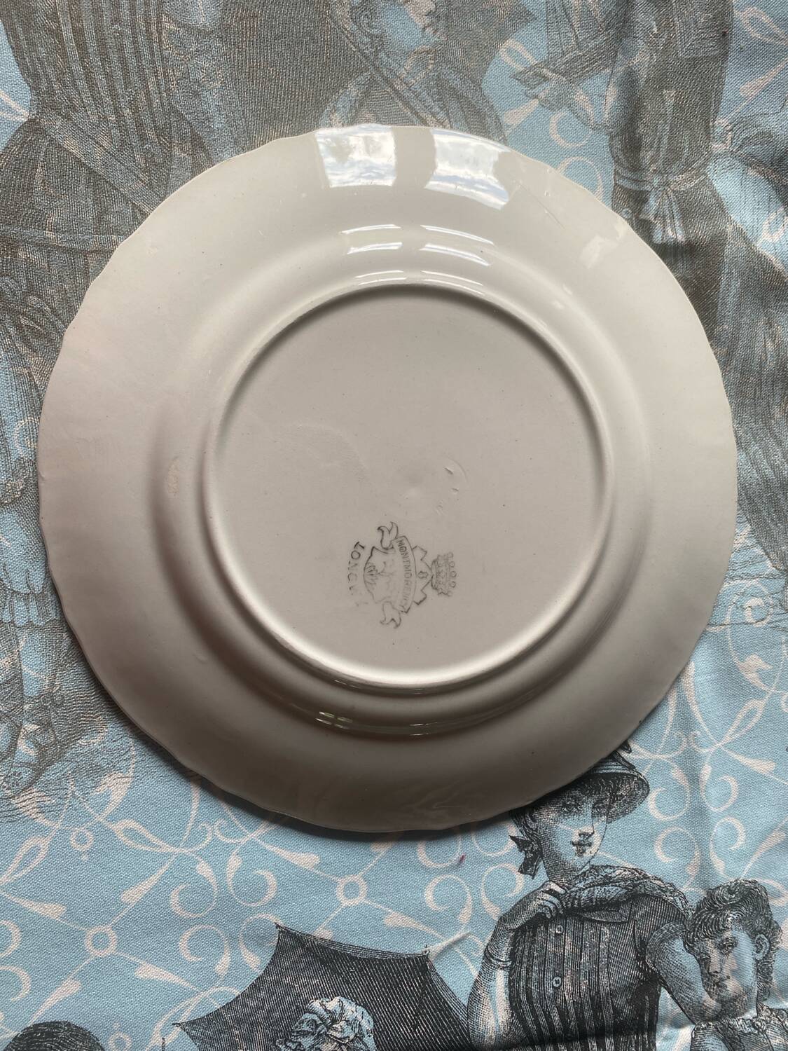 Longwy flat plate, Montmorency model