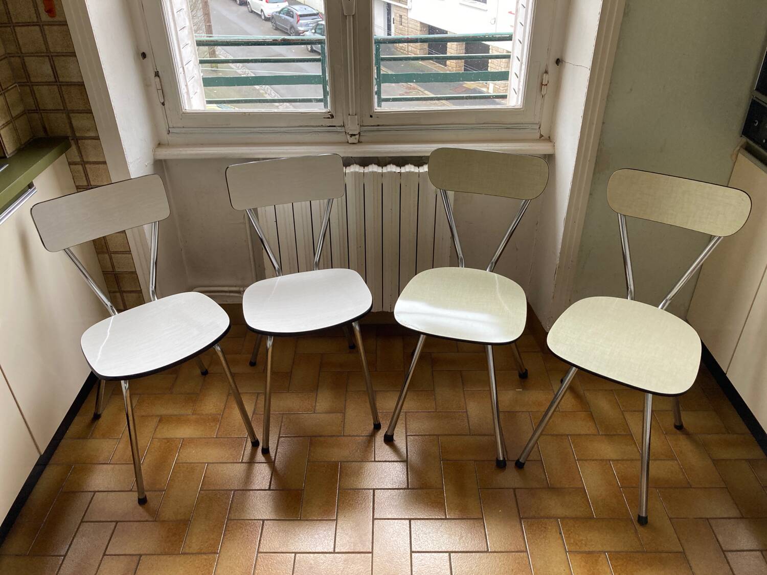 4 kitchen chairs