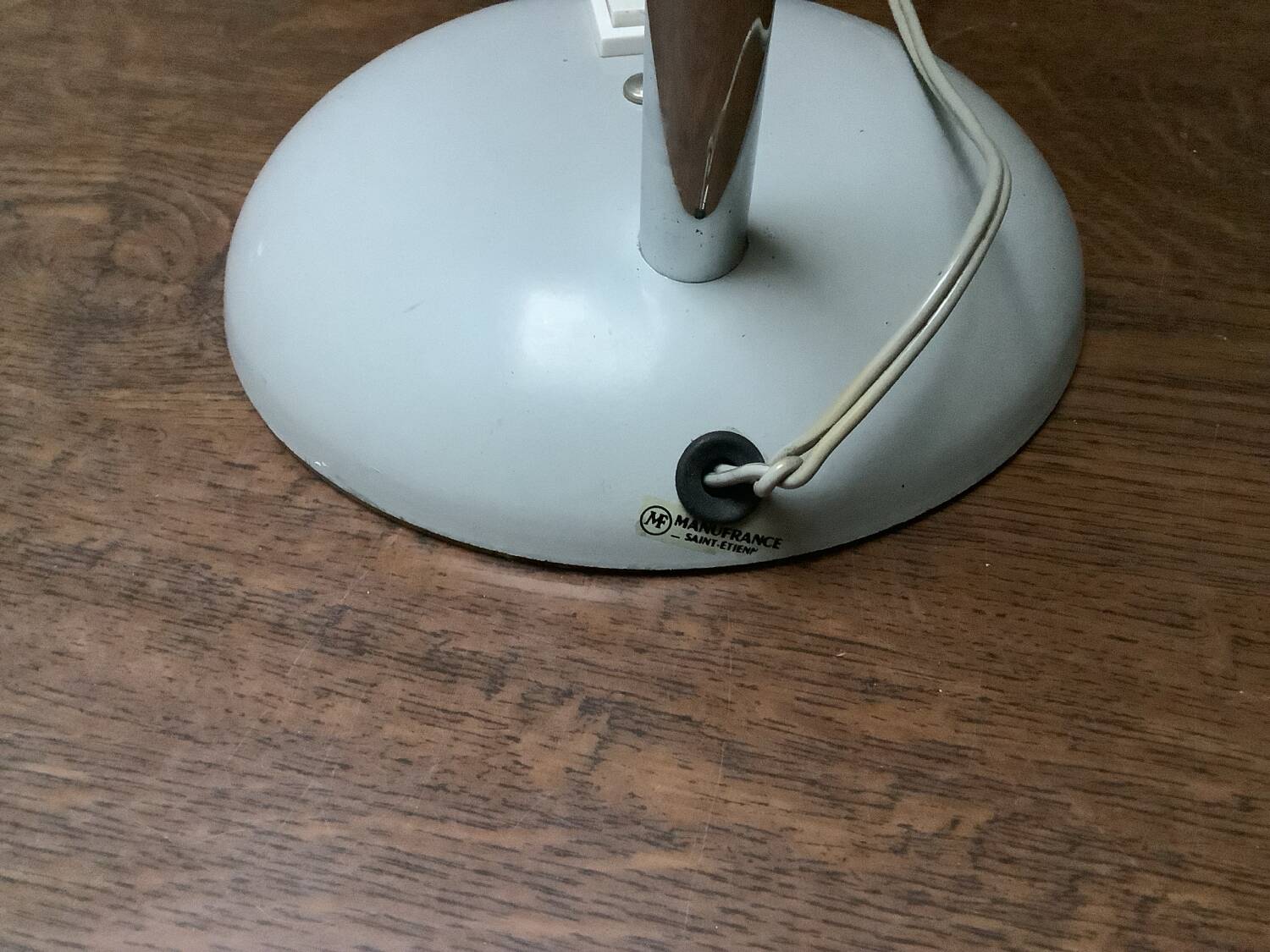 Lampe de bureau ou d'atelier industrielle