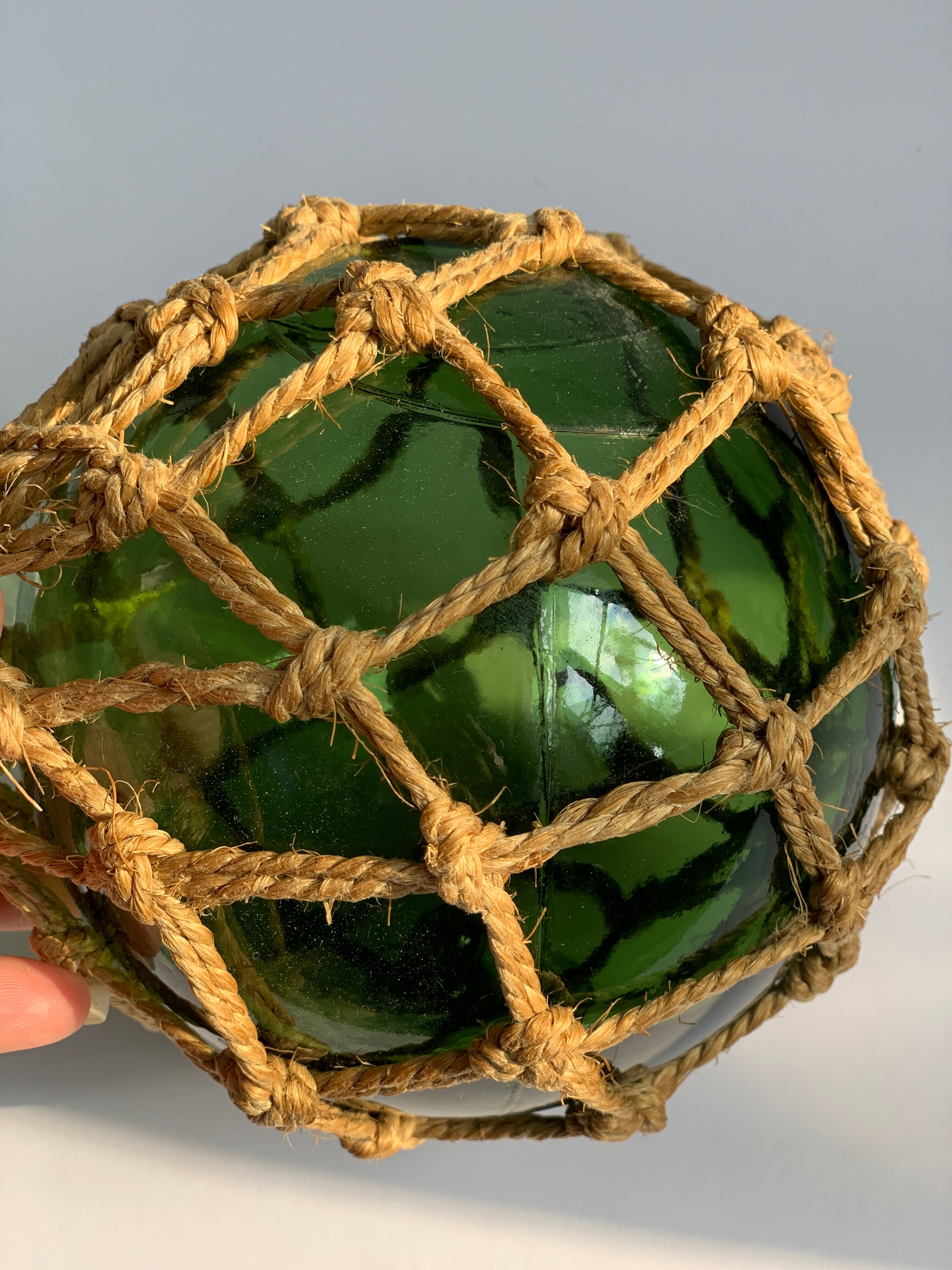 Glass fishing ball