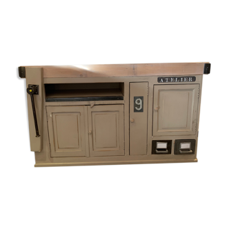 Established furniture