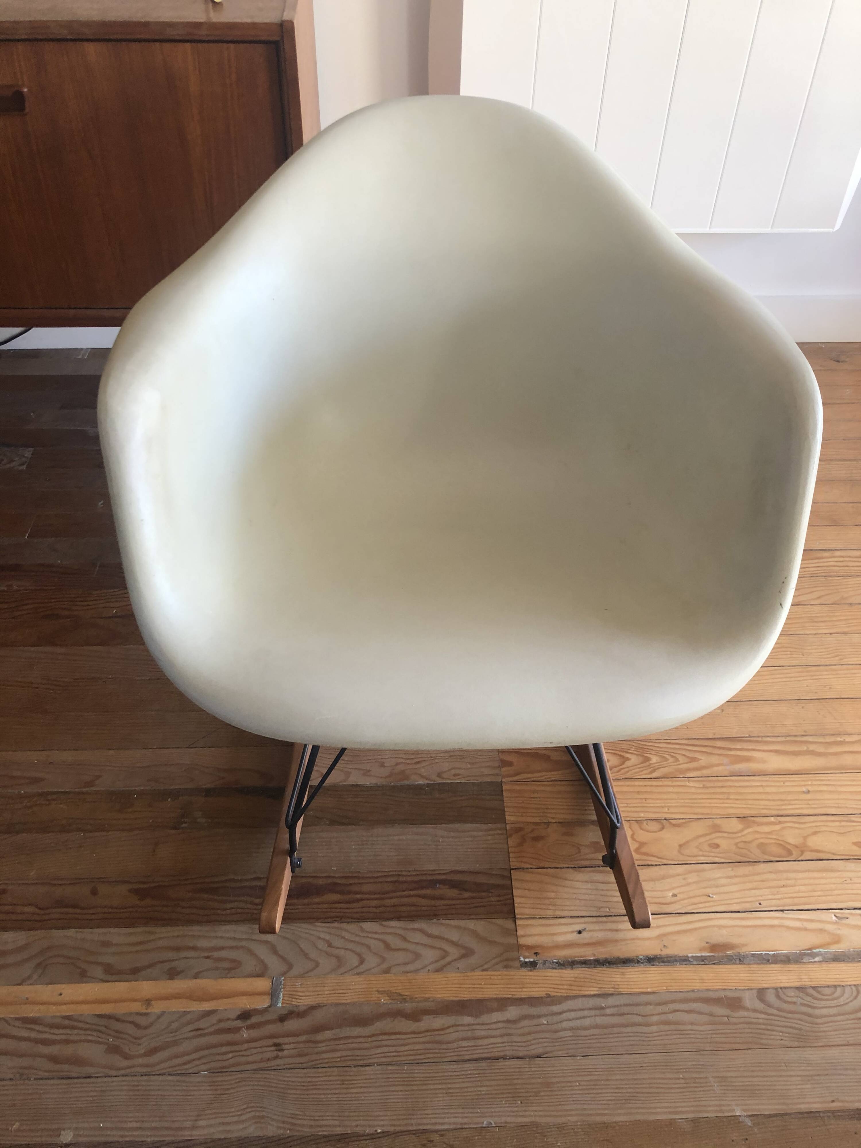 Eames rocking chair