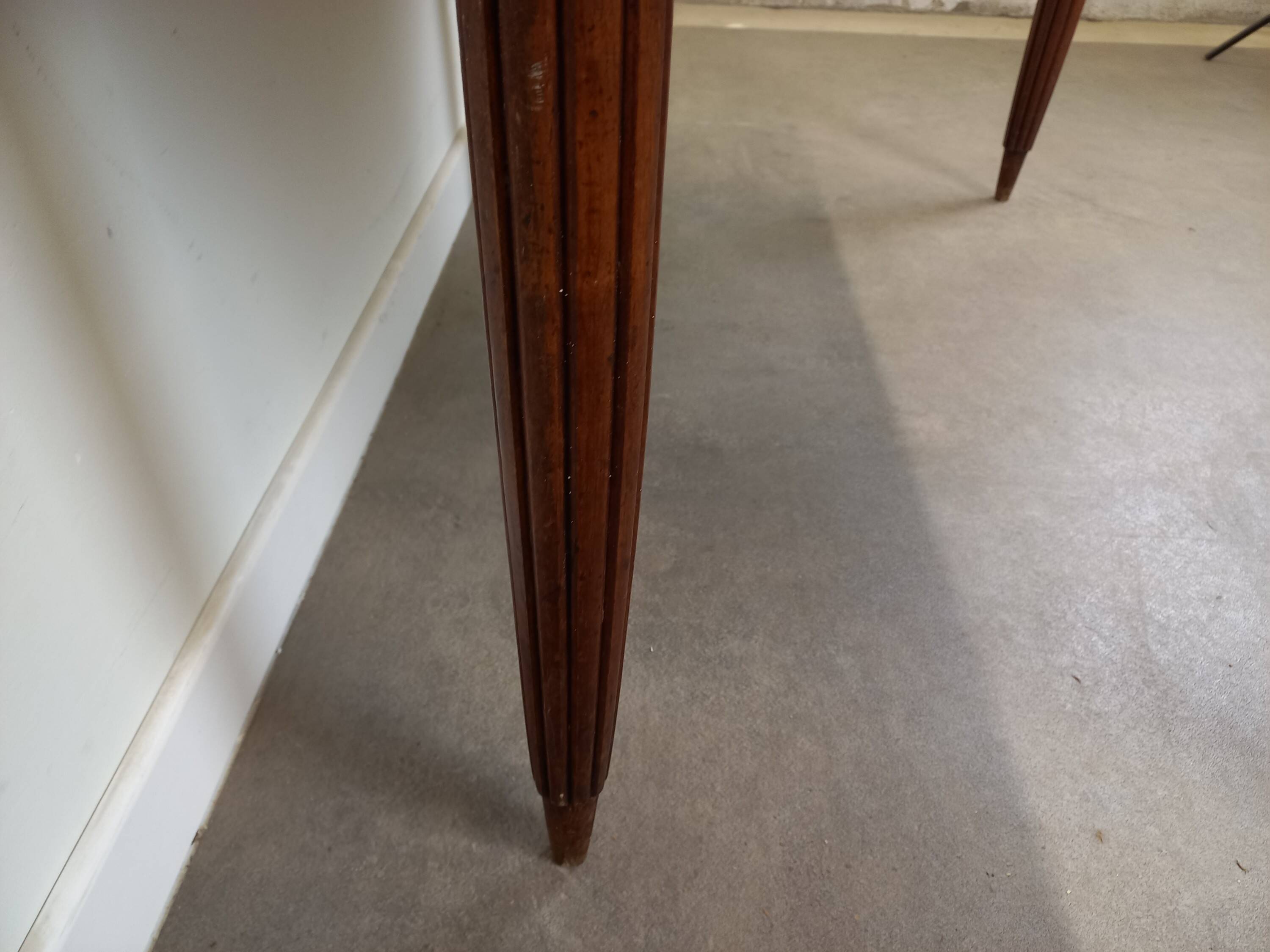 Farmhouse table with drawers