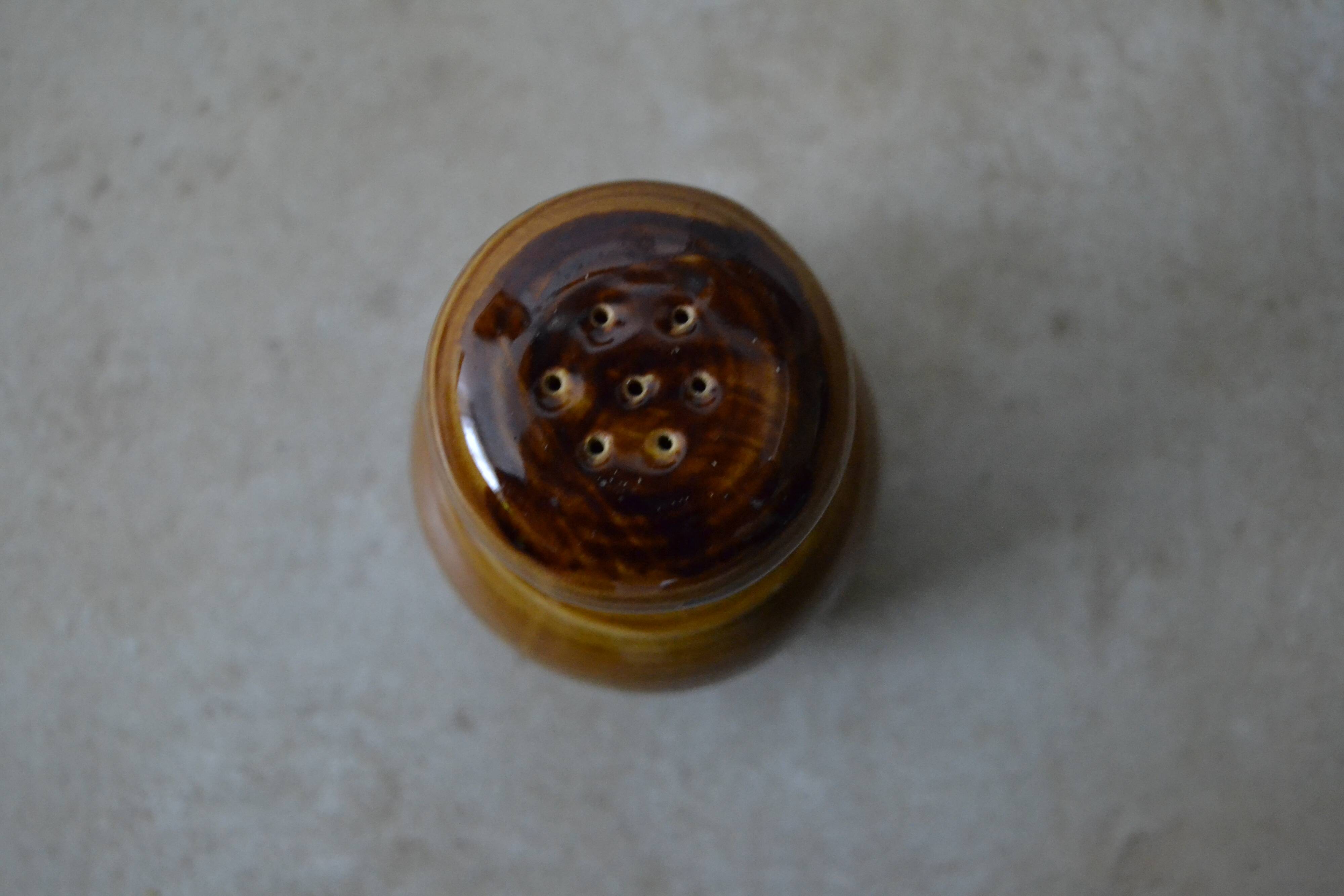 Saint Clément salt shaker