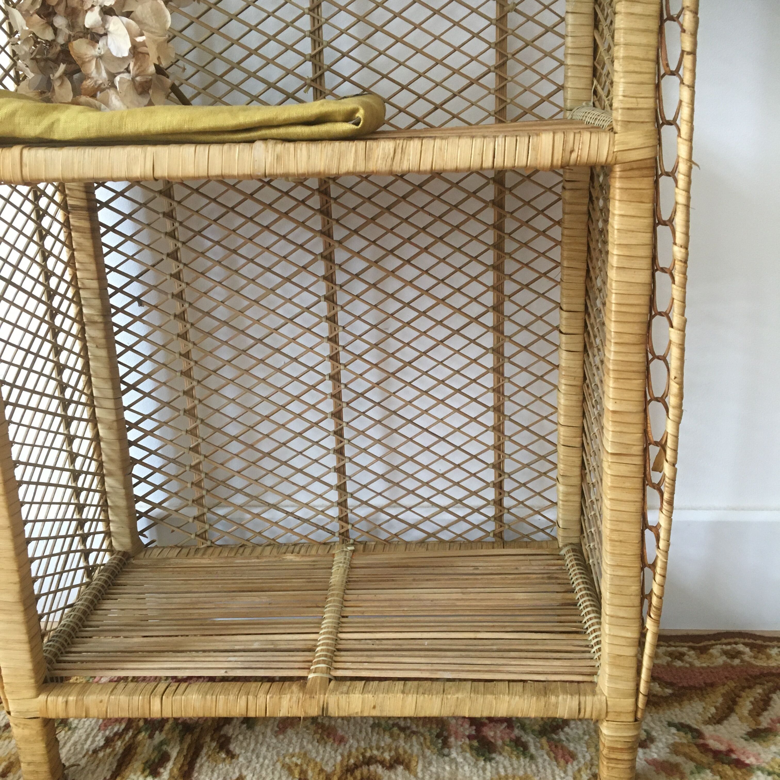 Wicker shelf