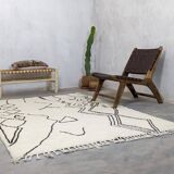 Moroccan Berber wool rug 232 x 156 cm
