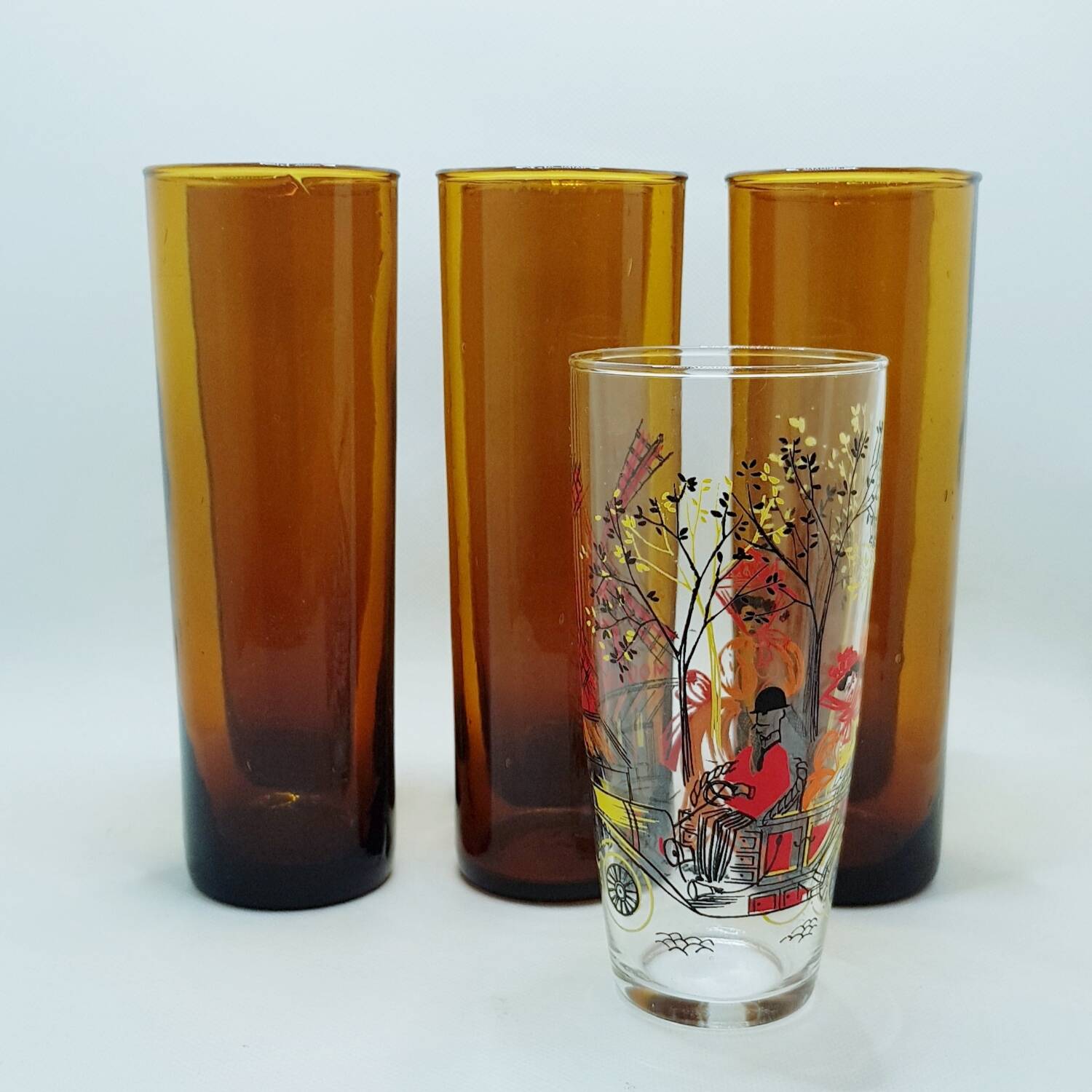6 grands verres en ambre soufflé bouche