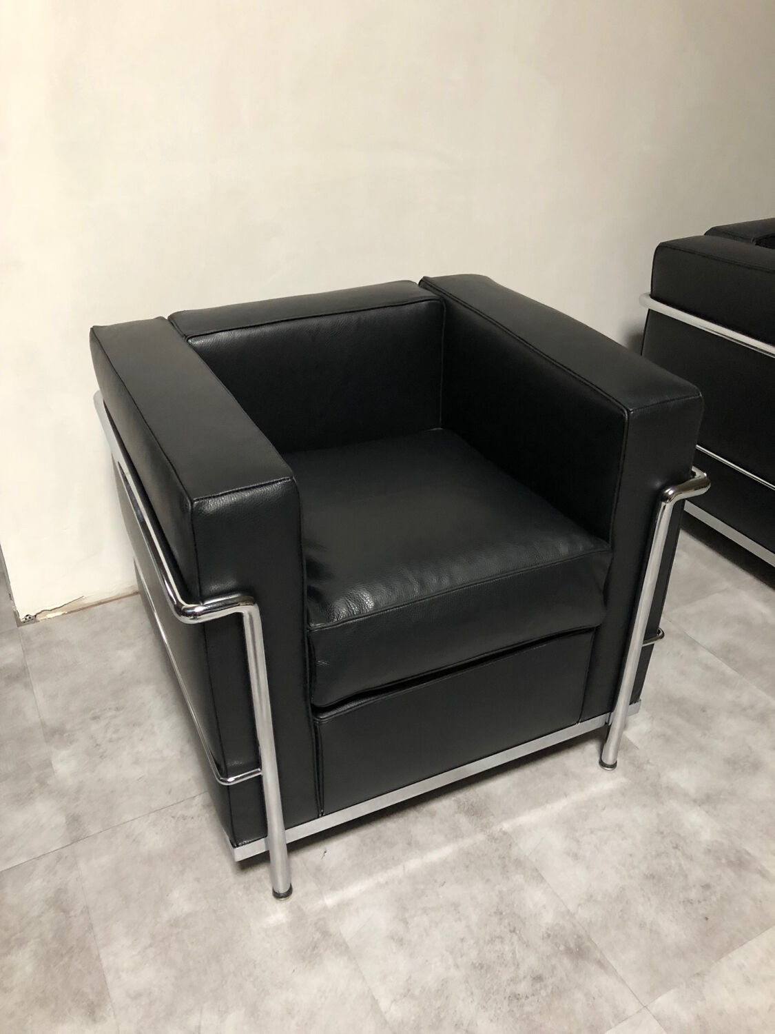 Cassina lc2 armchair