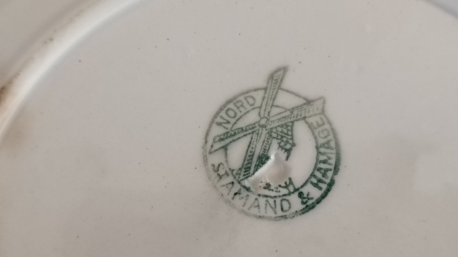 2 plates Saint Amand Orchies