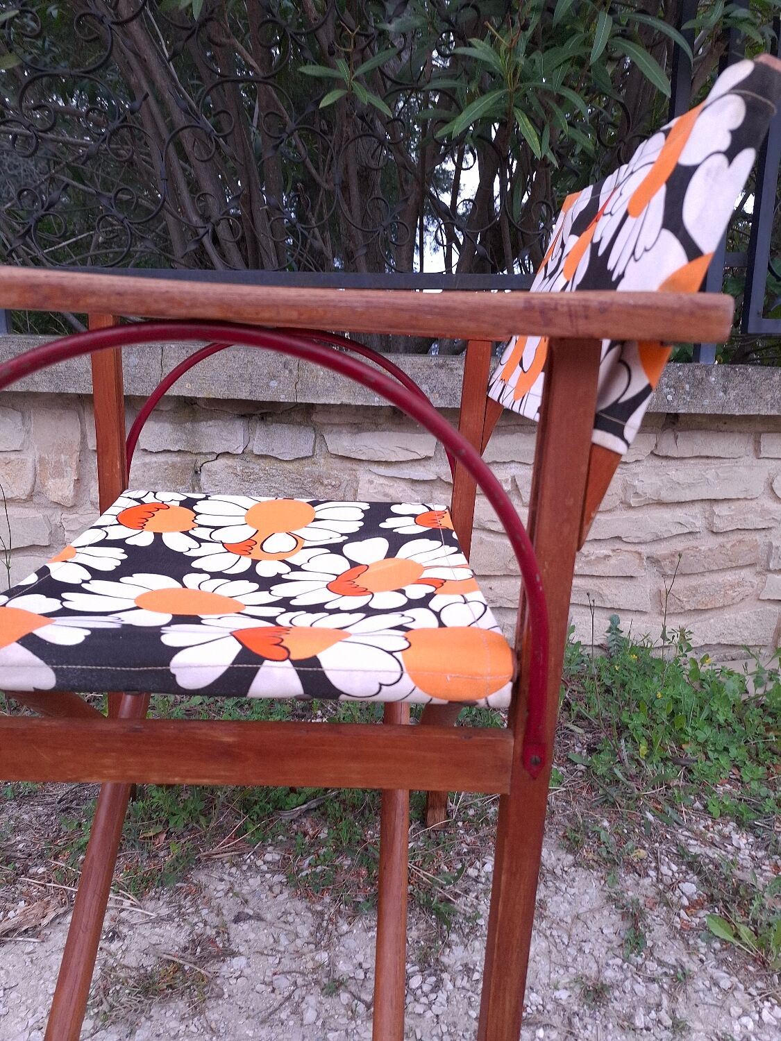 1970s folding chair
