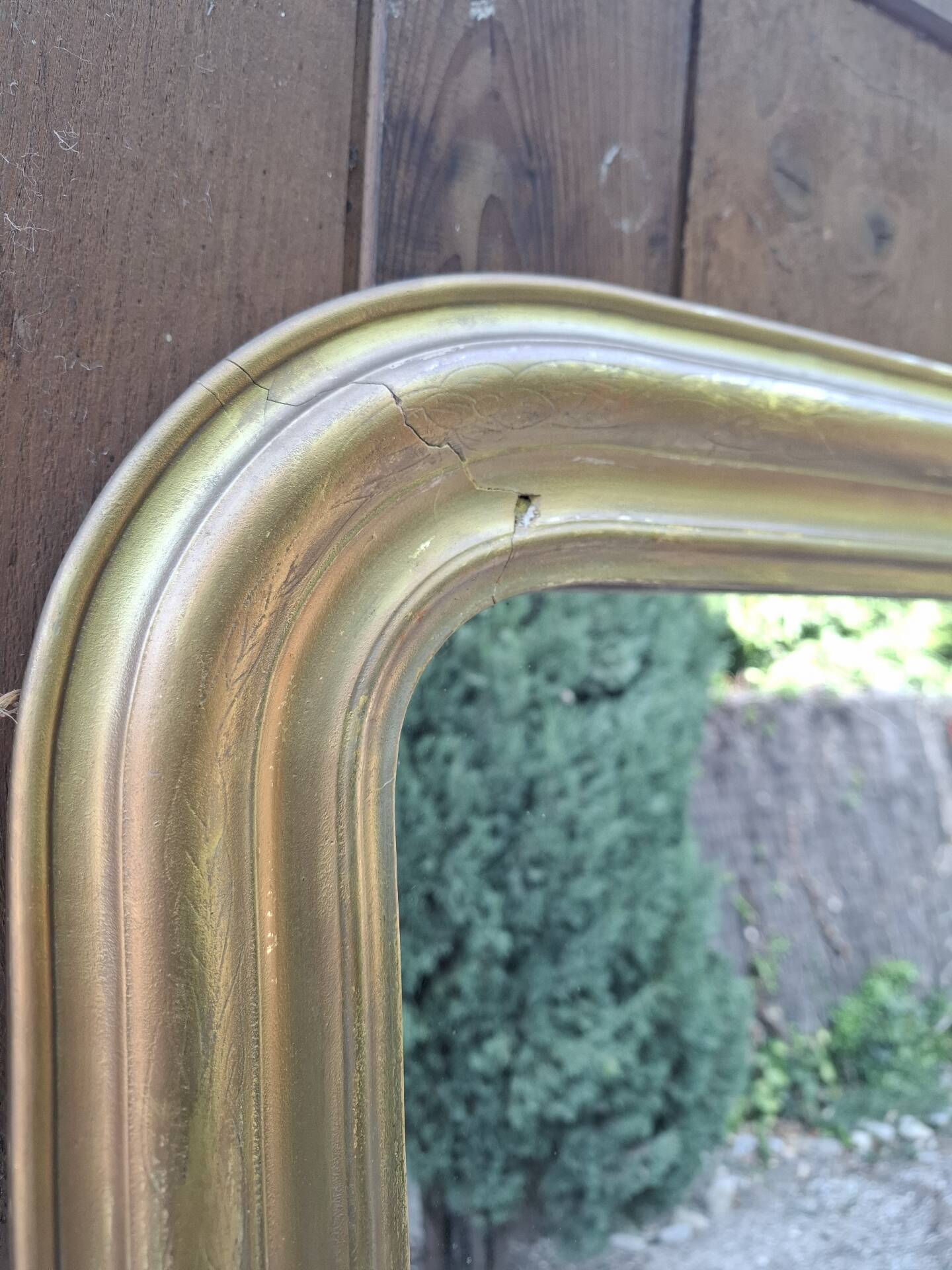 Golden mirror
