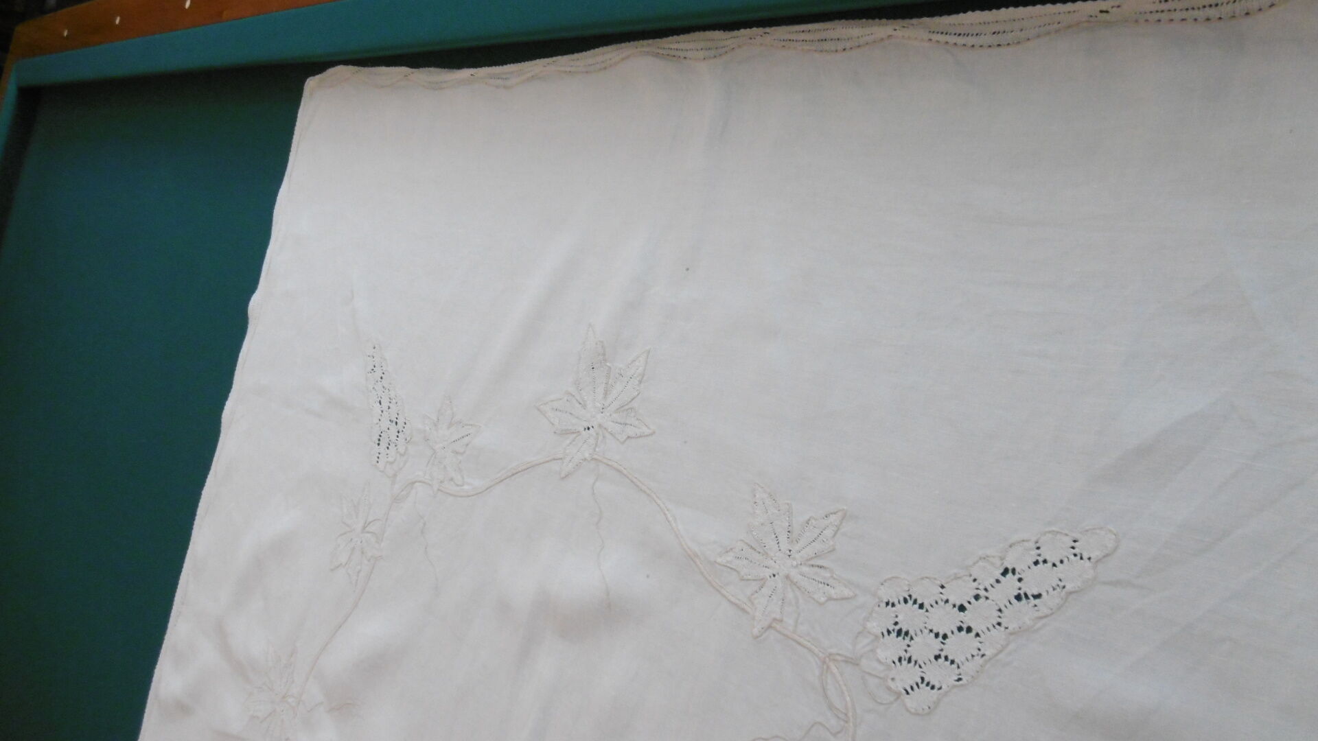 Hand-embroidered linen teacloth or overnappe