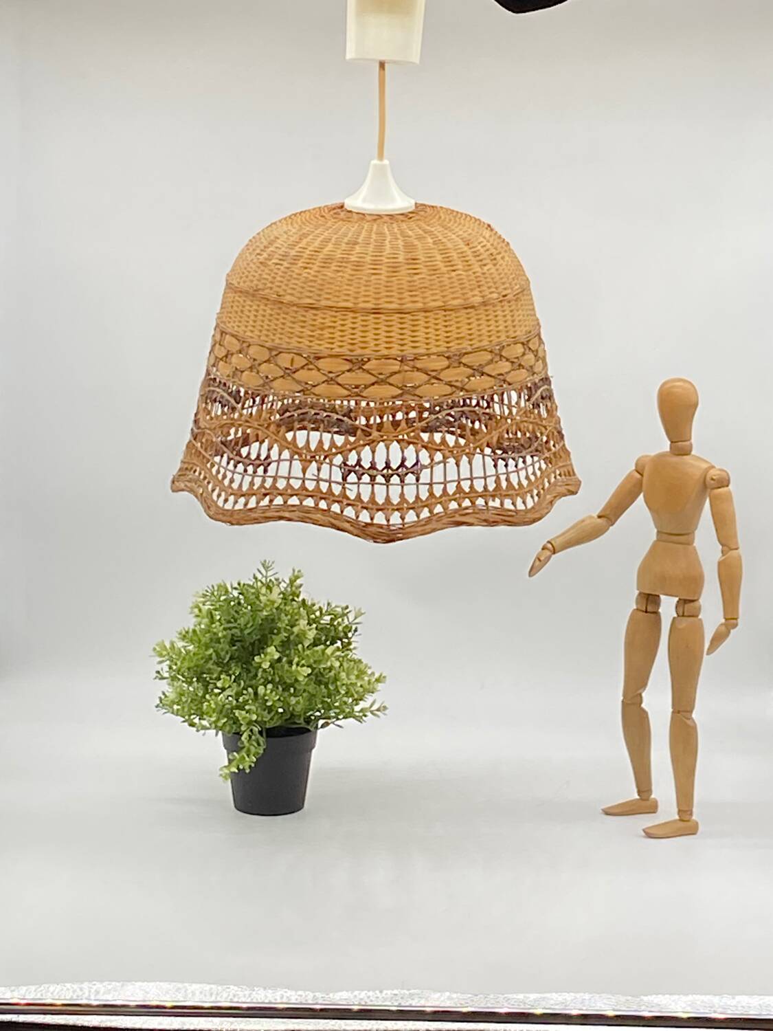 Pendant lamp / rattan / wicker / cane / vintage natural fibers