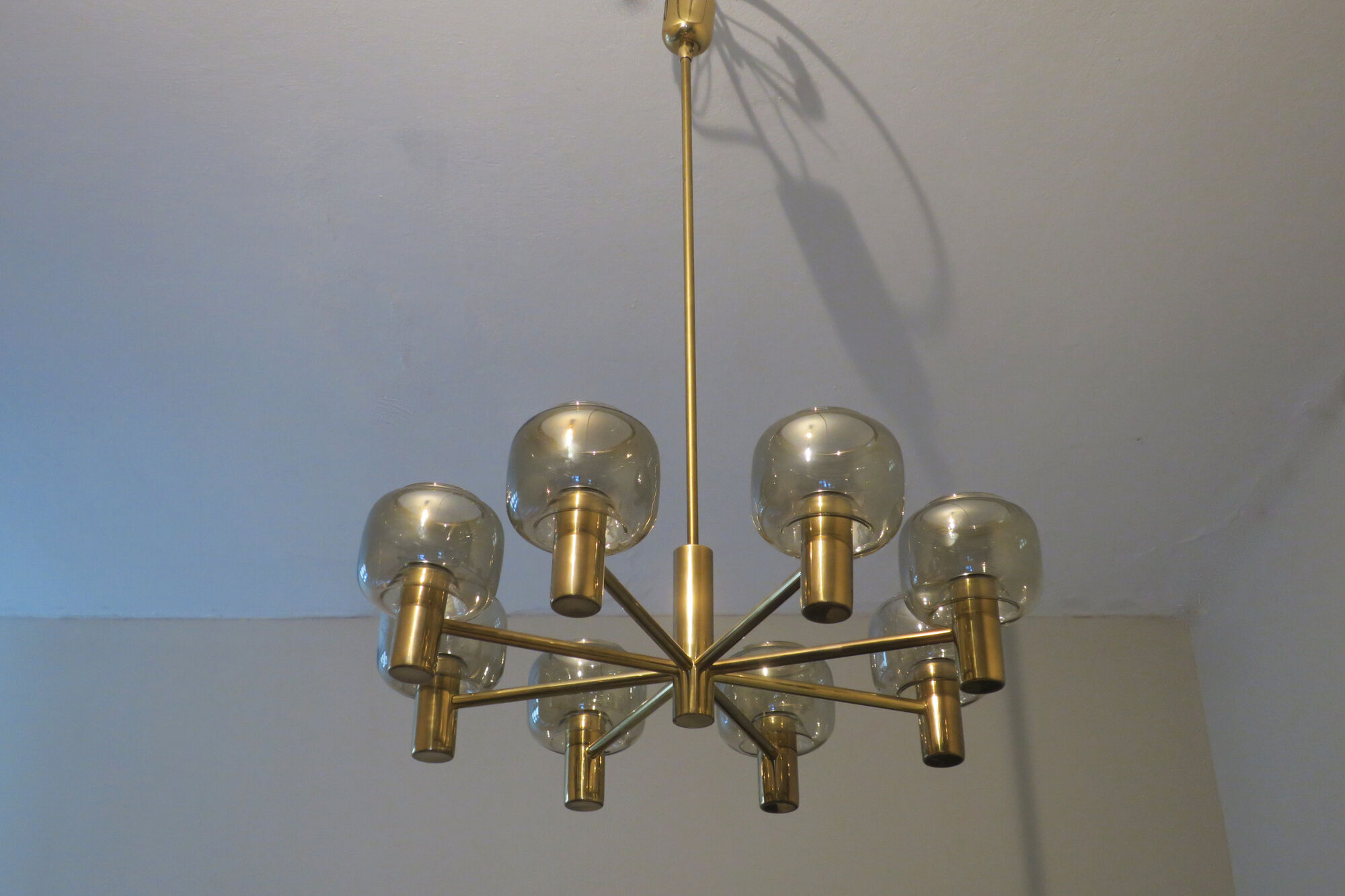 Mid-century 8-arm brass & glass chandelier