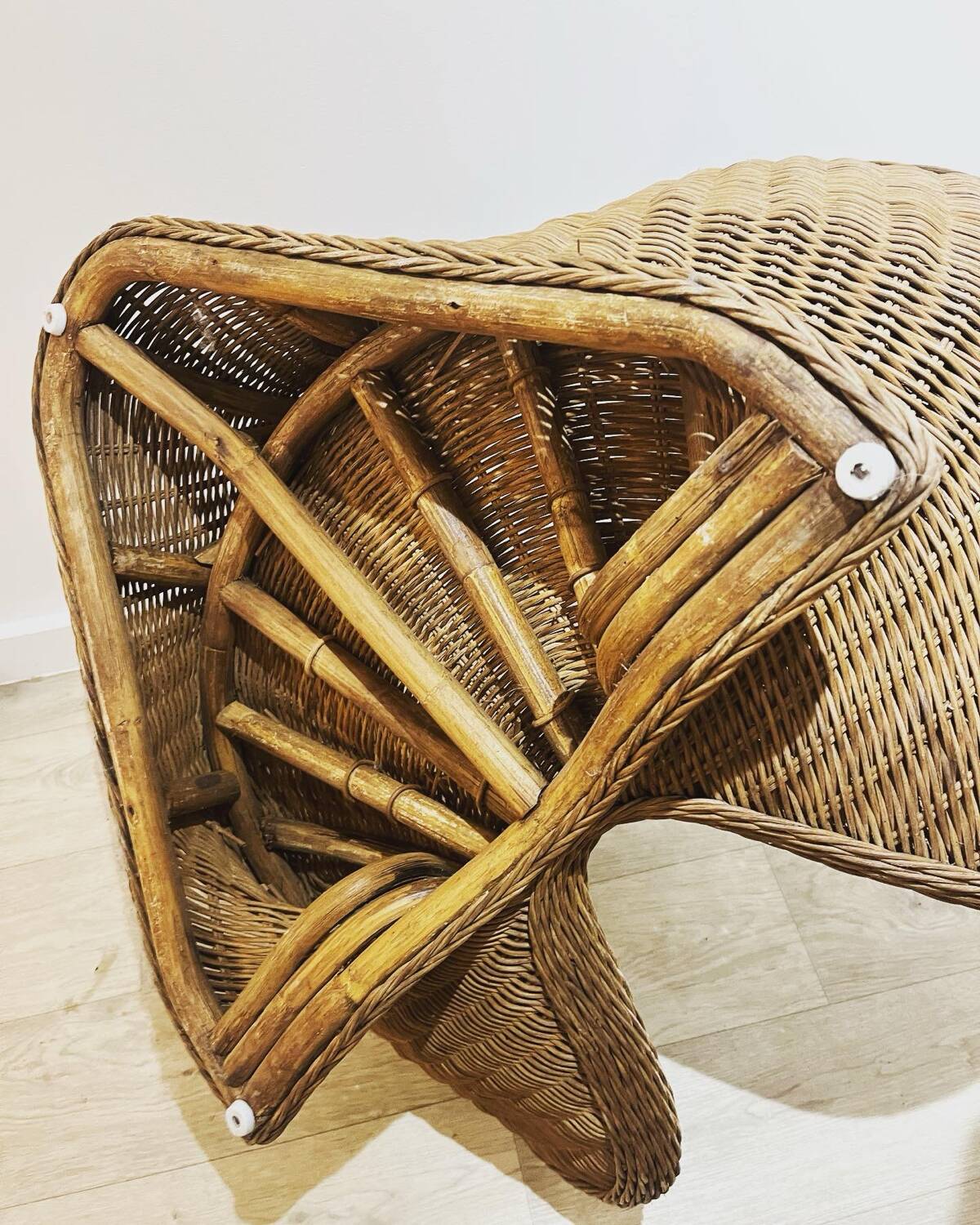 Lotus chair
