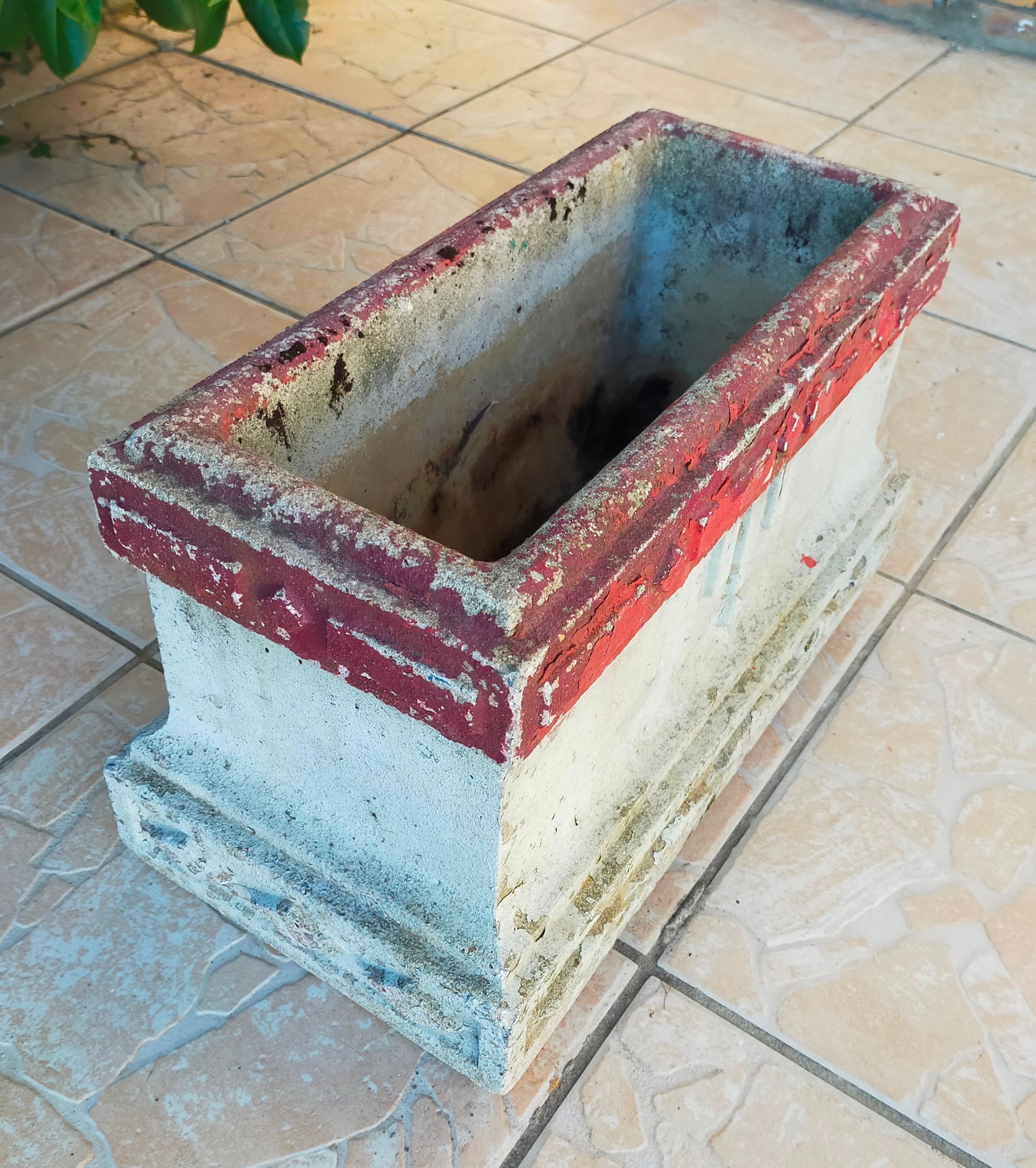 Art Deco period concrete planter