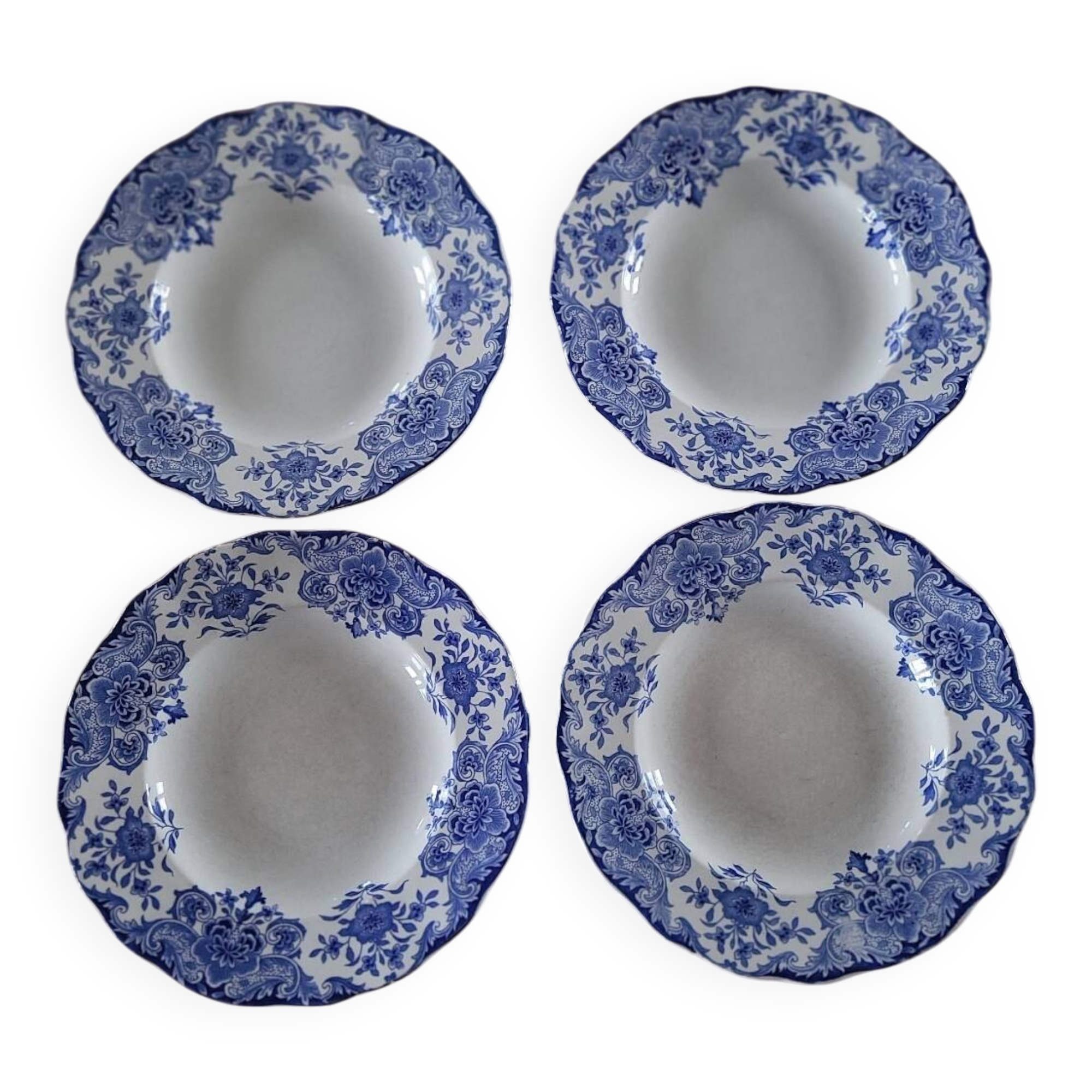 4 assiettes creuses Dordrecht Boch Frères La Louvière