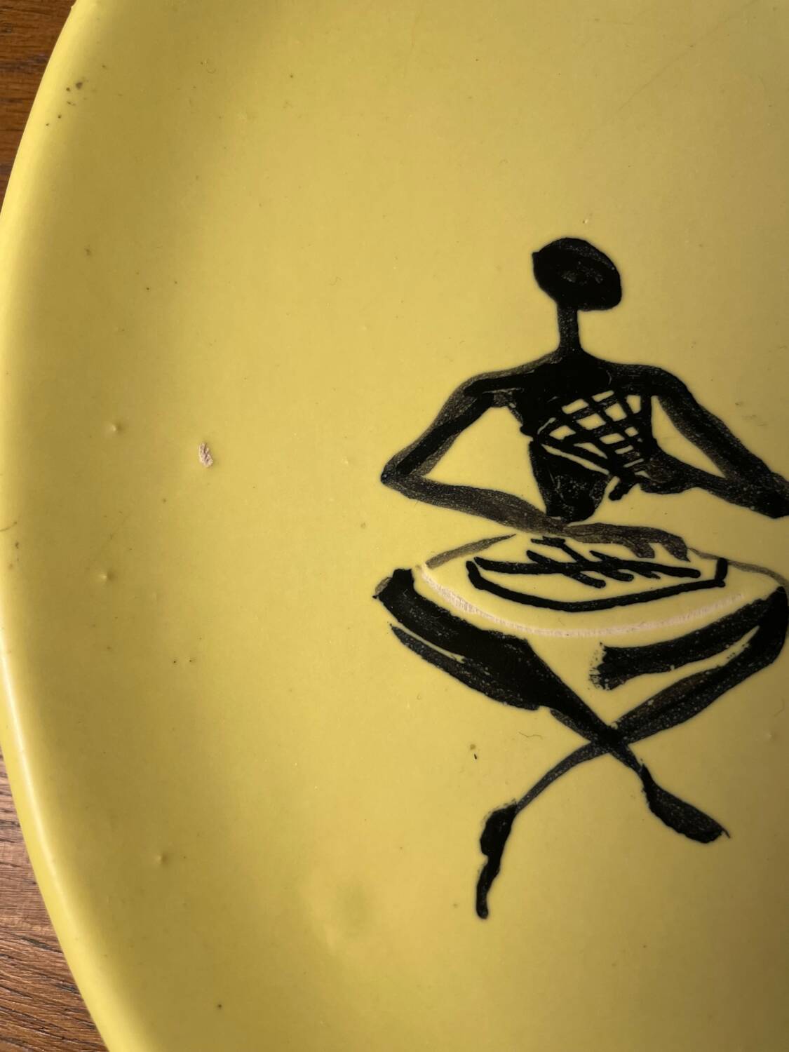 Vintage plate from the cerenne workshops, vallauris