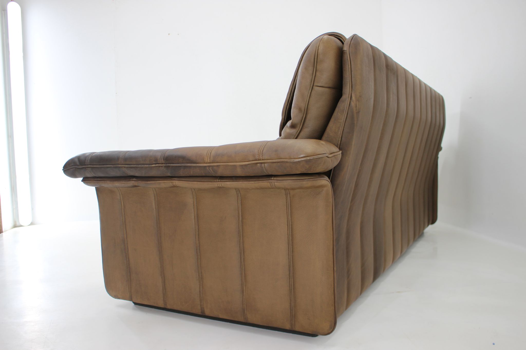 Canapé en cuir brun De Sede des années 1980, Suisse