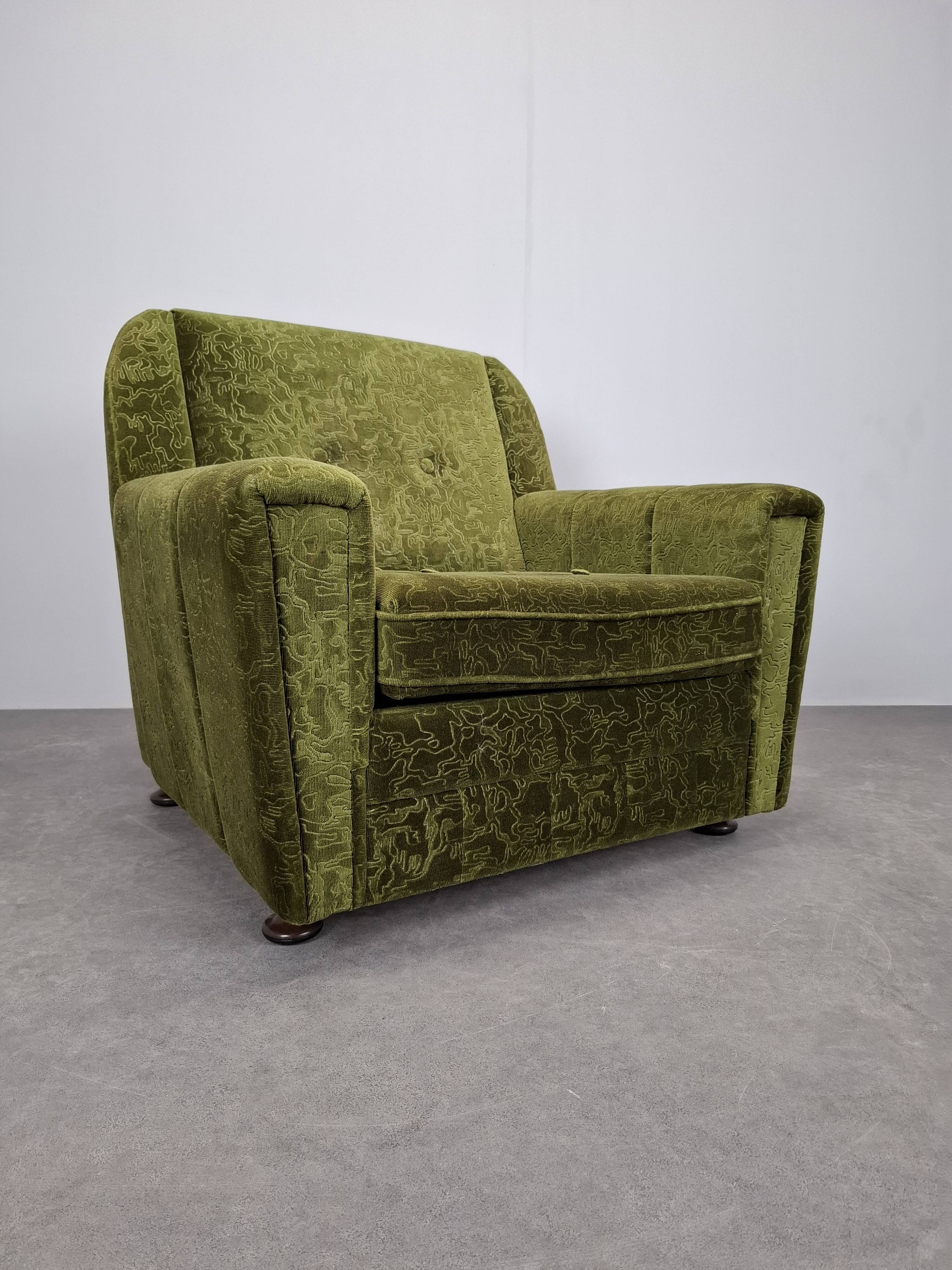 Mid-Century Czechoslovak Green Plush Armchair, 1970s