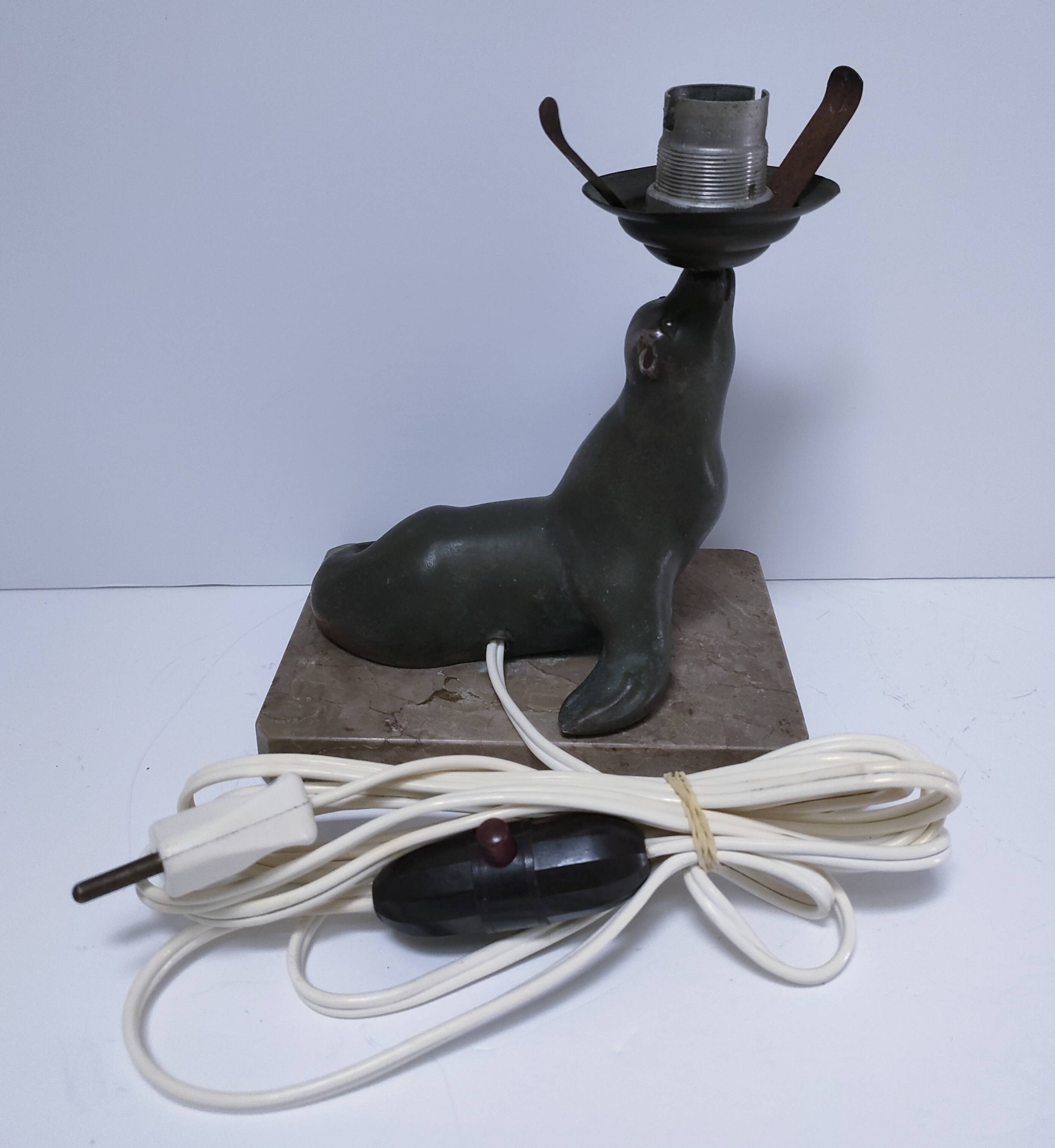 art deco seal lamp marble opaline metal
