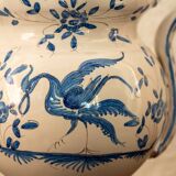 Very beautiful earthenware teapot from Martres-Tolosane with Moustiers decorations