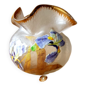Vase boule a col polylobe en verre