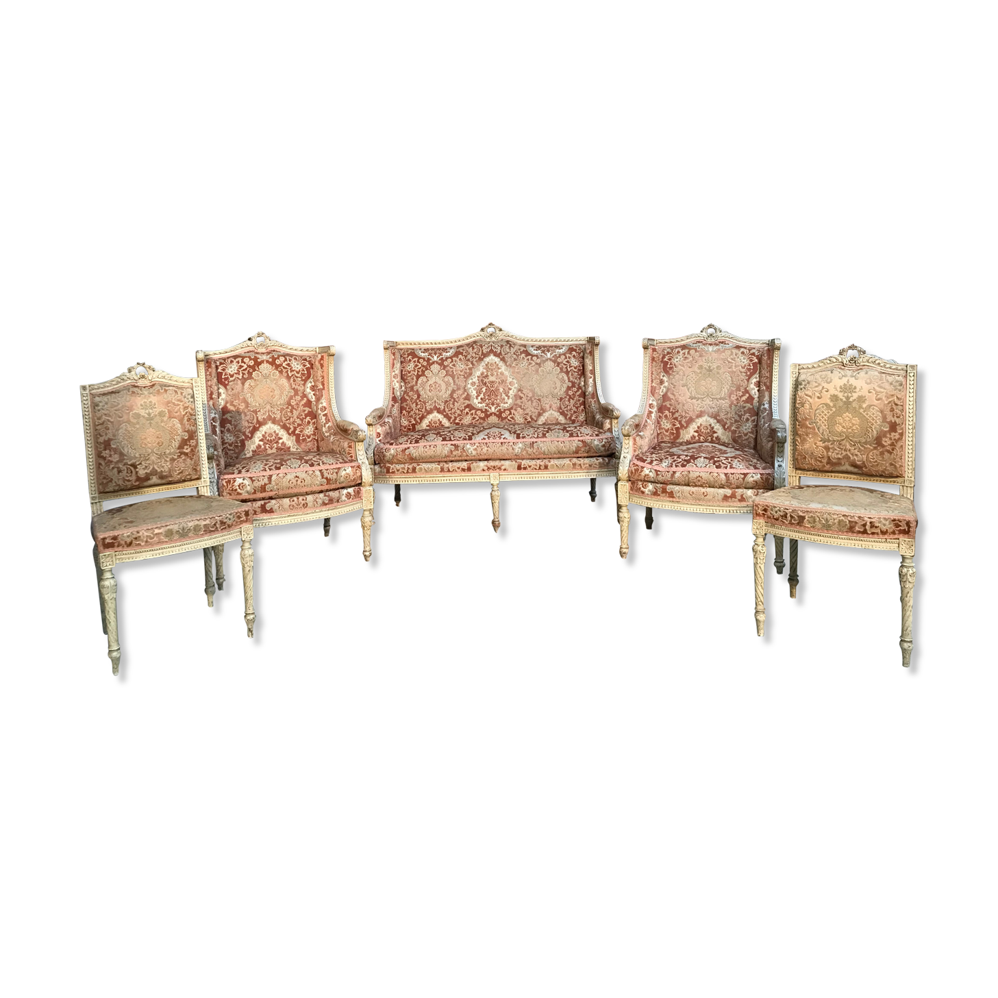 Salon type Louis XV