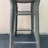 Tabouret de ferme haut en bois ancien