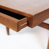Table basse en teck avec tiroir, de design danois des années 1960