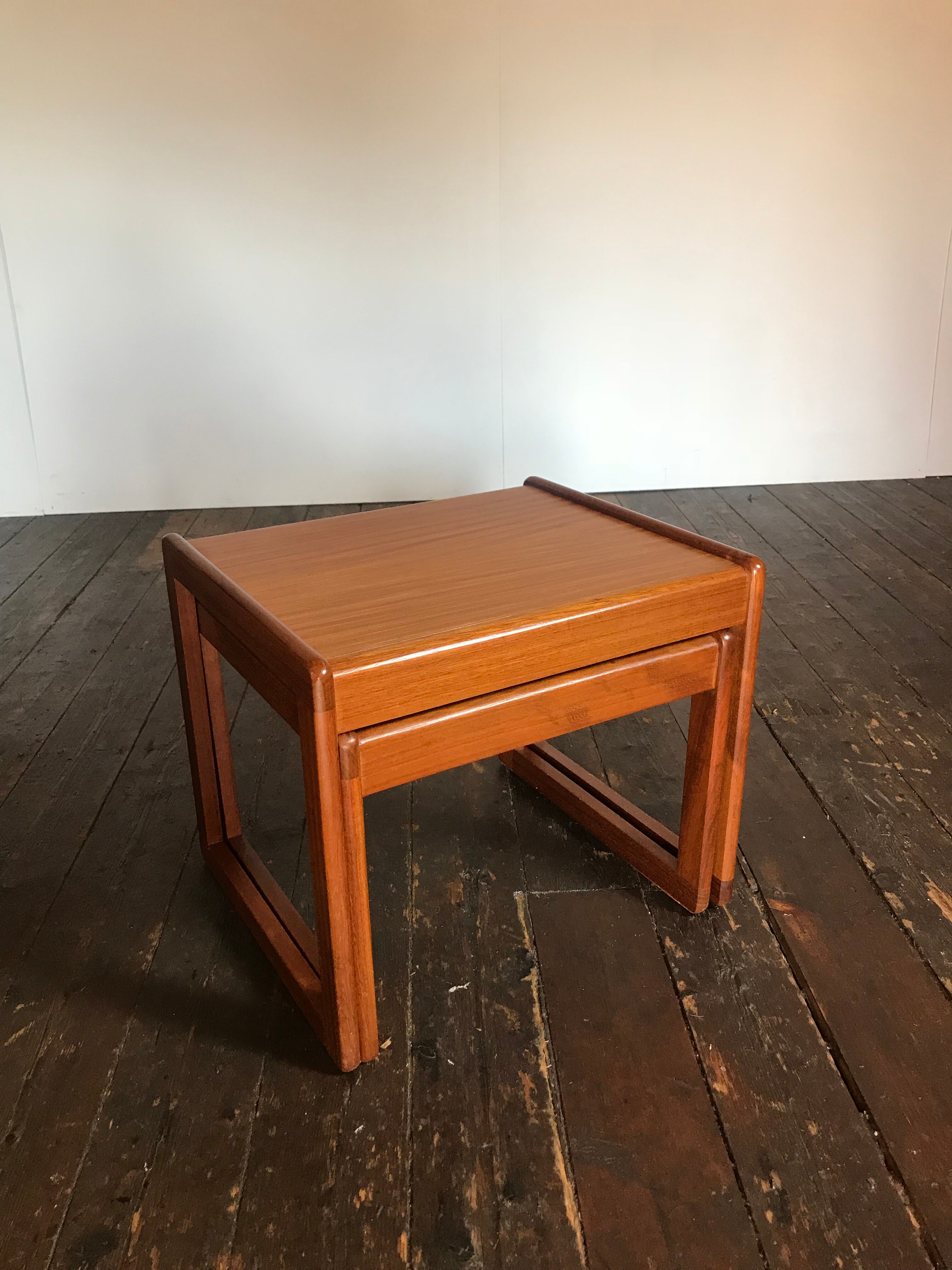 Pull-out tables