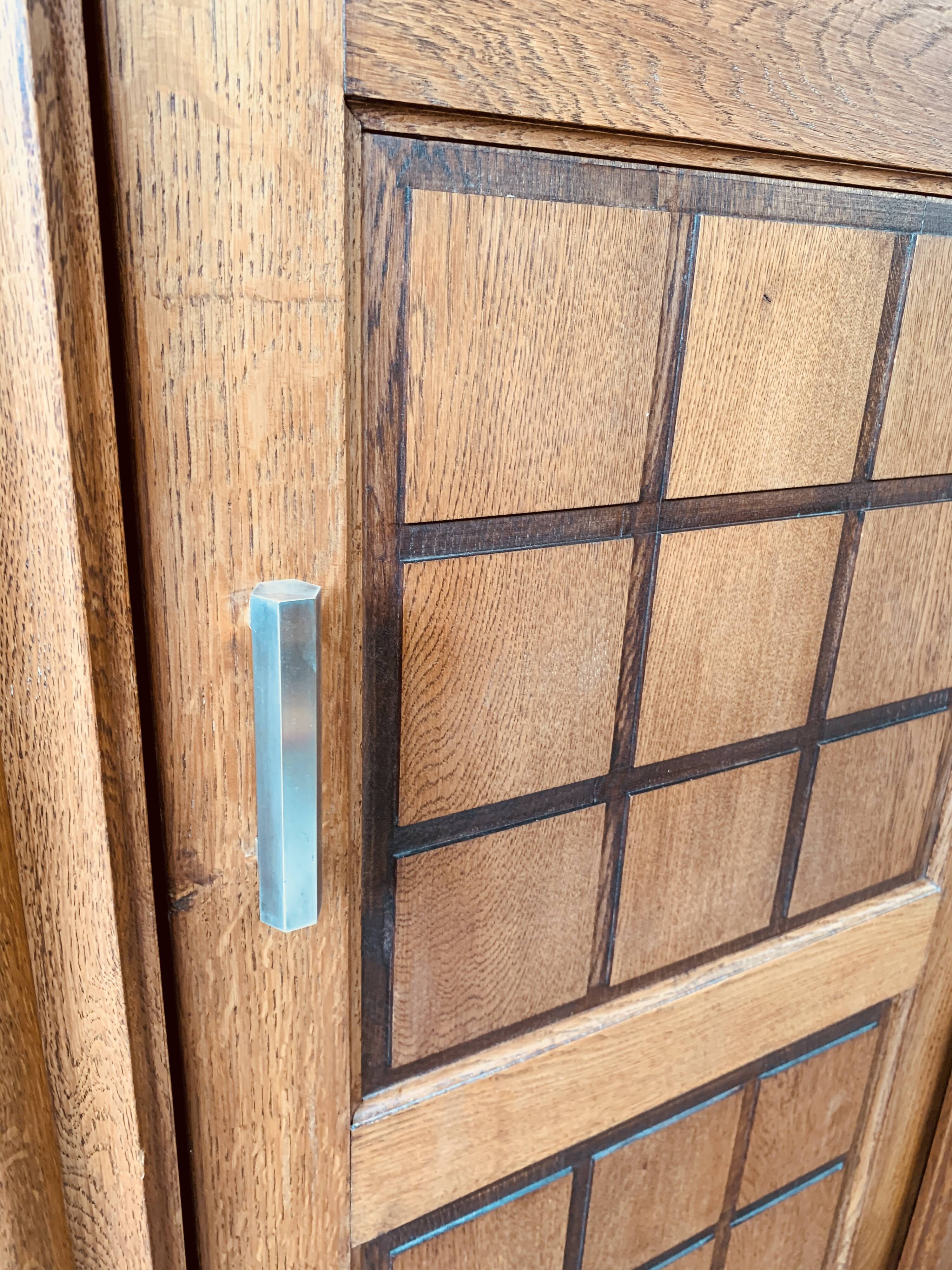 Compas feet cabinet 1950