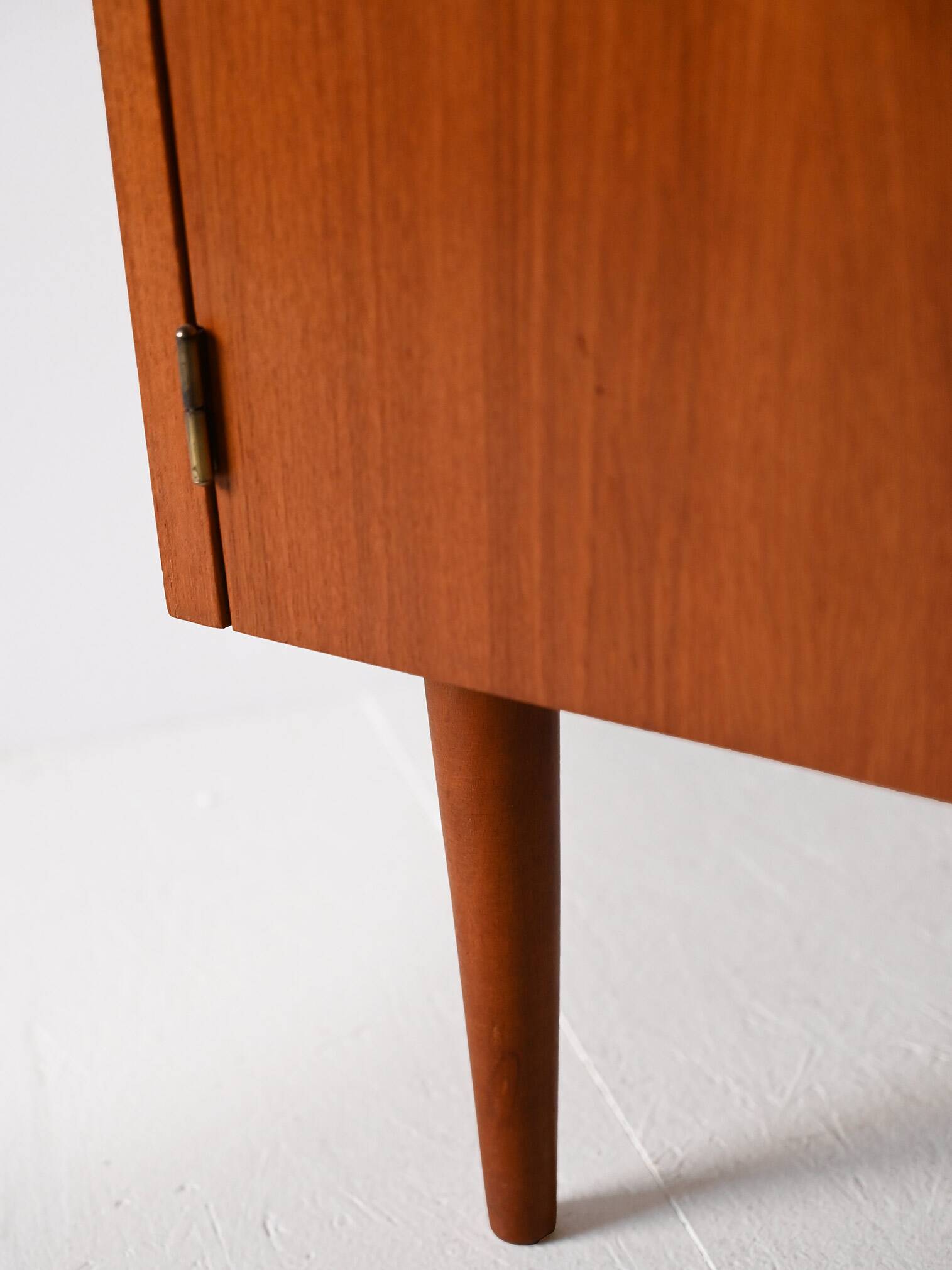 Bookcase with drawers and storage compartment