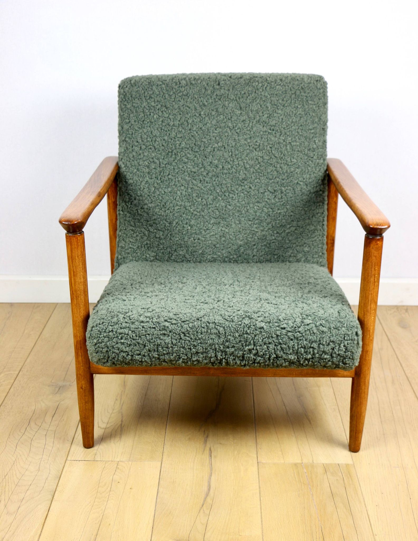 GFM-142 armchair, design by Edmund Homa from the 70s, olive green thick boucle - 2 pieces available