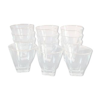 Series of 12 vintage wine glasses