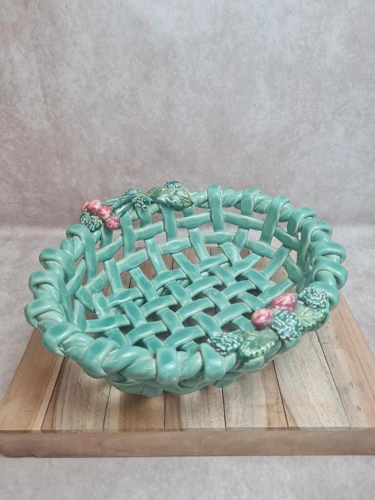 Large openwork bowl in slipware