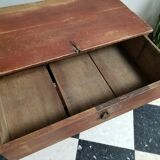 Drawer coffee table
