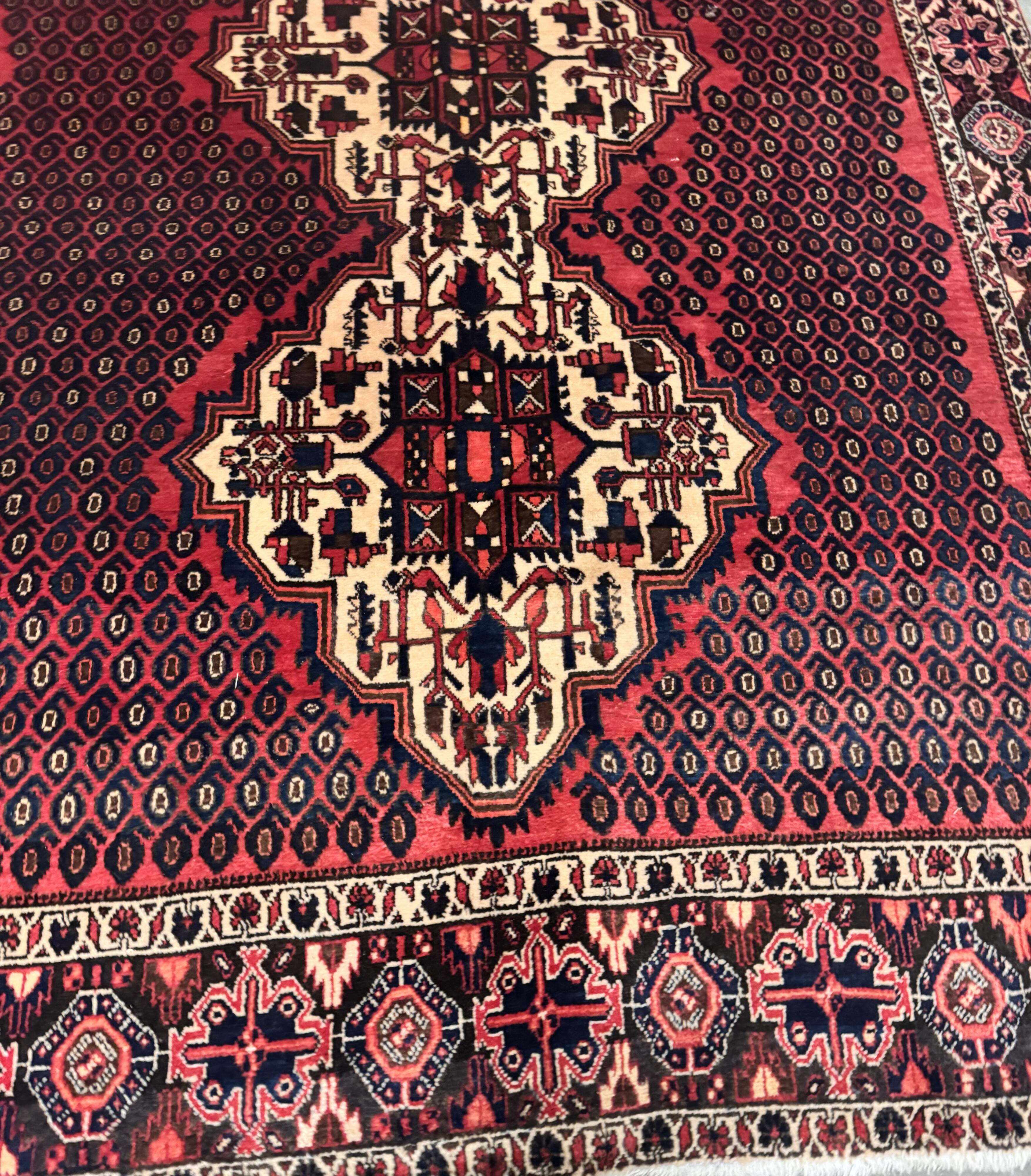handmade Persian rug from Hamedan