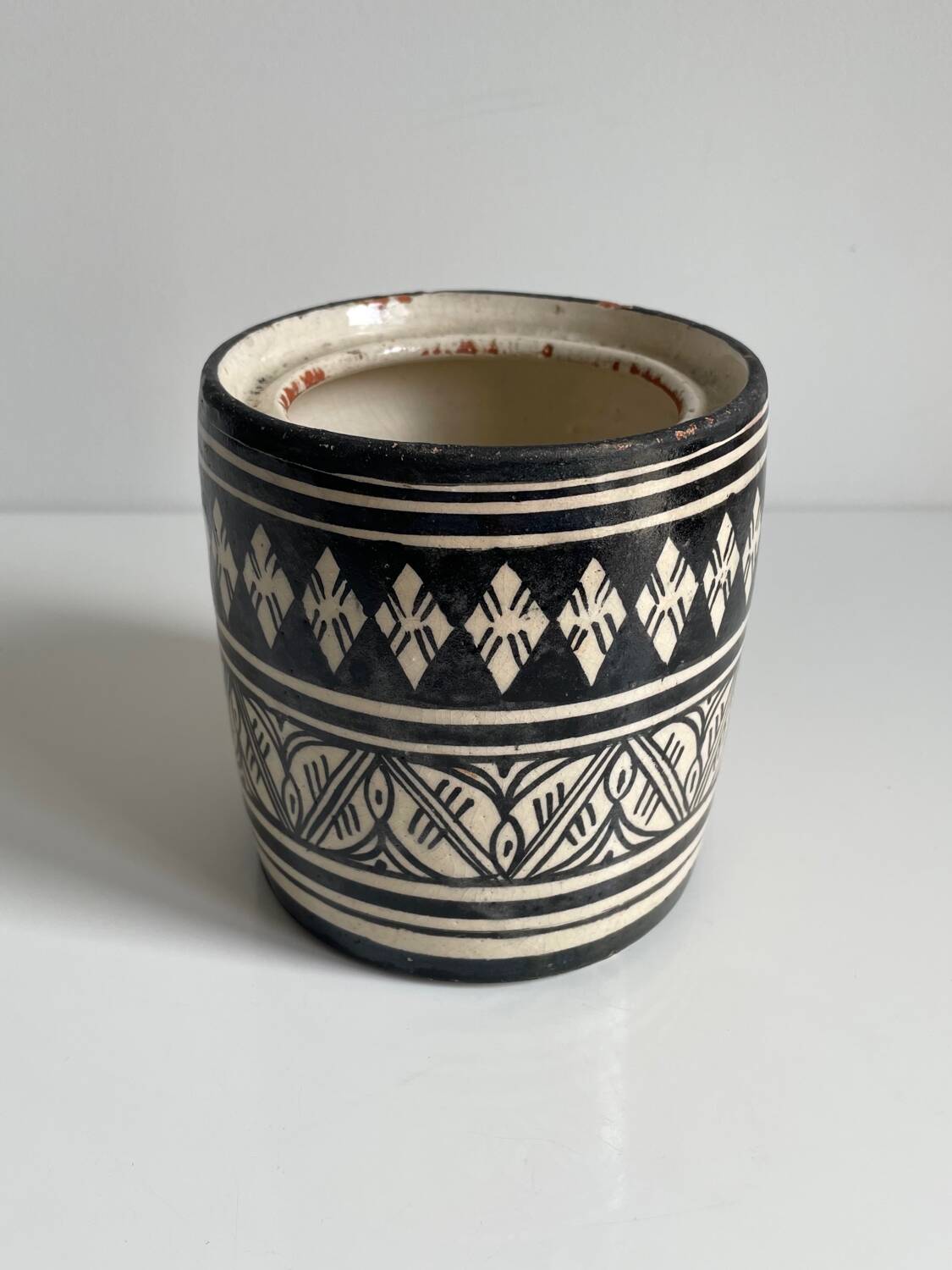 Ceramic pot, Casablanca, mid-20th century