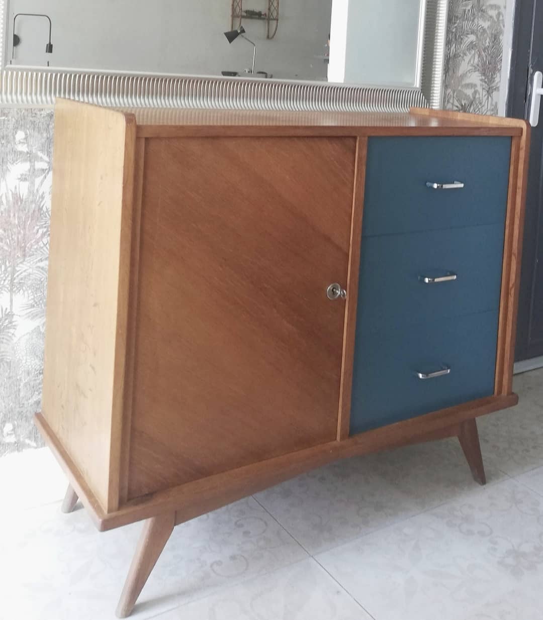 Bahut ou commode chêne années 50