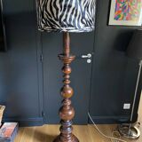 Giant solid wood lamp