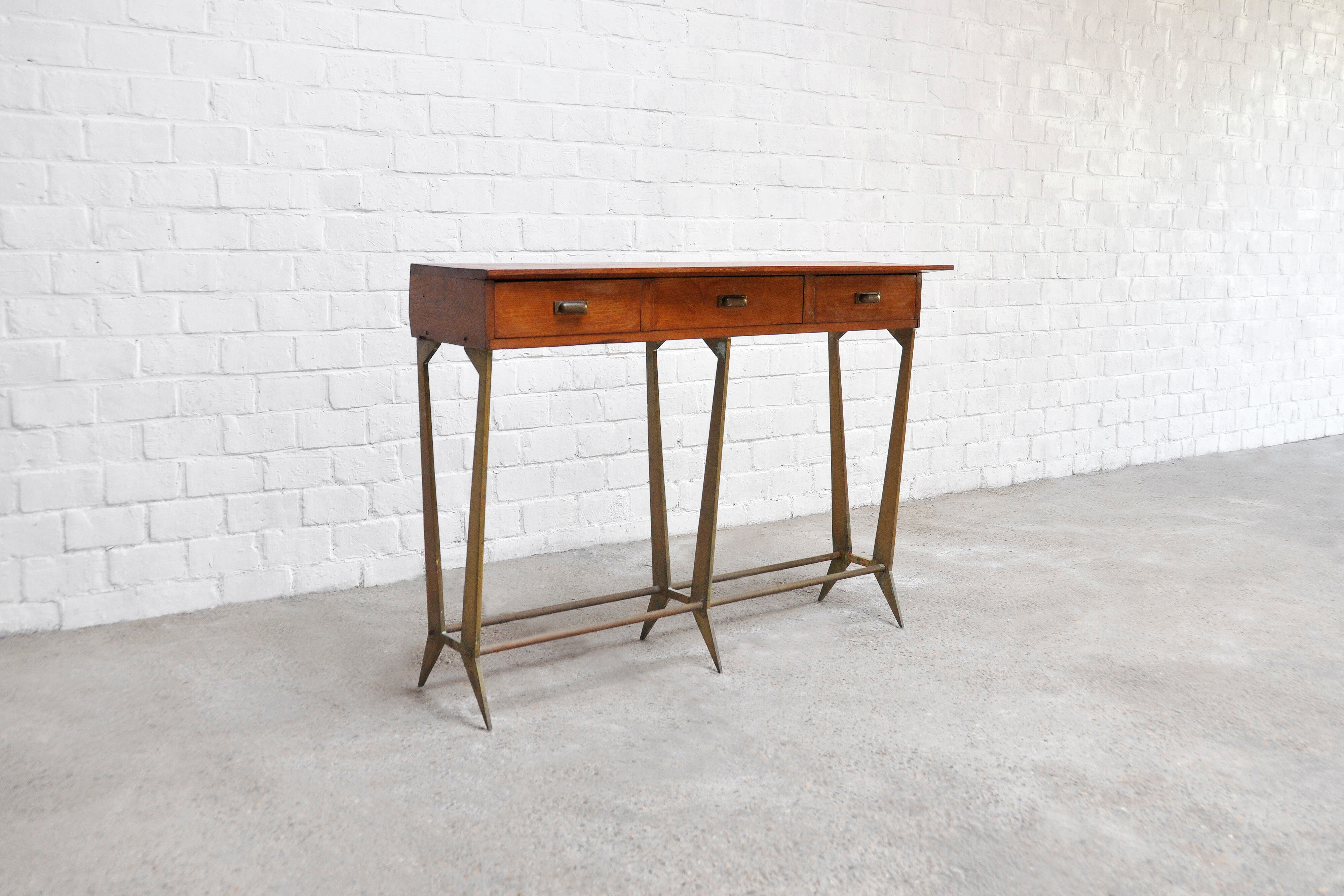Sculptural wood & brass console table, italy 1950's