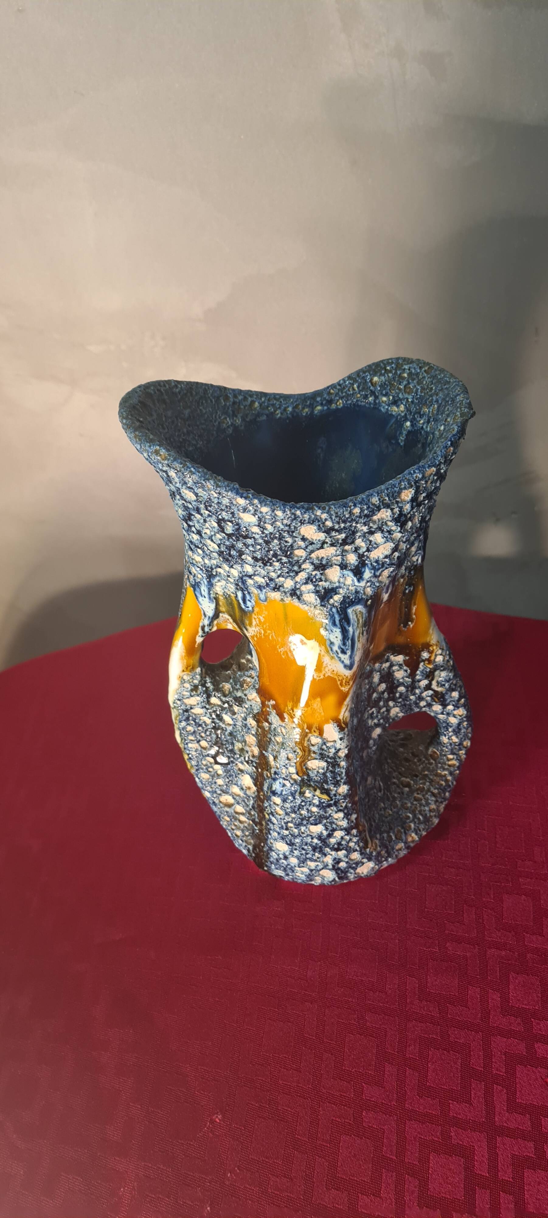 Ceramic vase 1960 In Ceramic Fat Lava Vallauris 25x15 very good condition