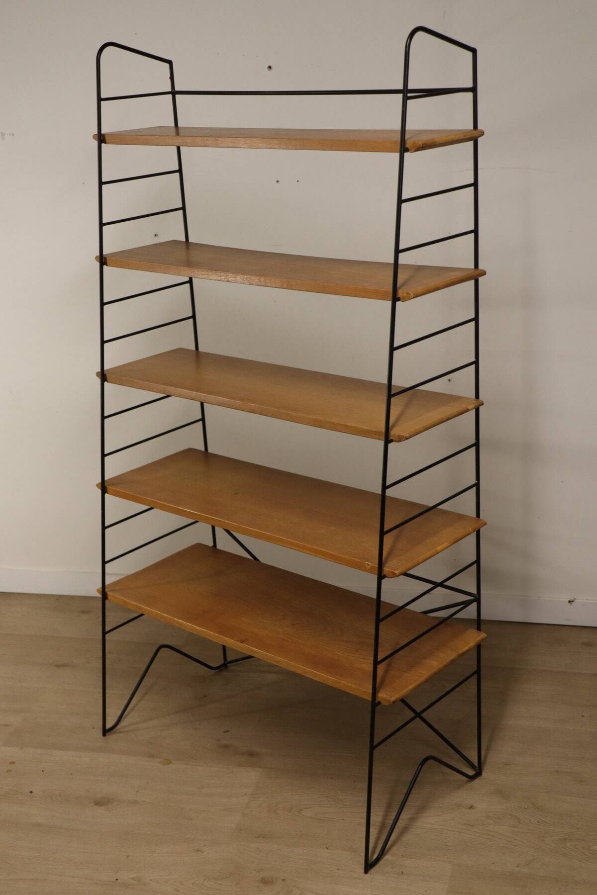 Etagère vintage en métal et chêne, 1960