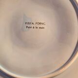 Set of six Pornic oyster plates