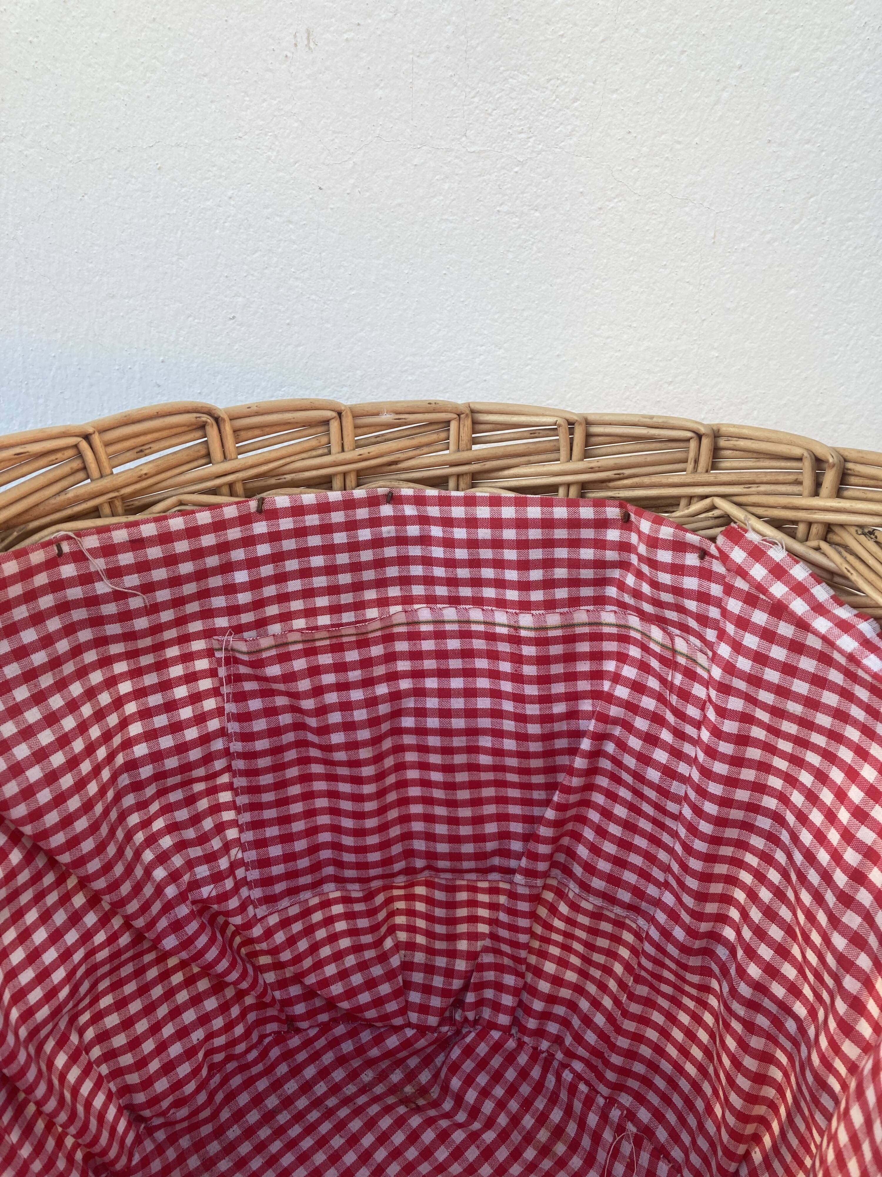Basket in vintage woven wicker and red gingham