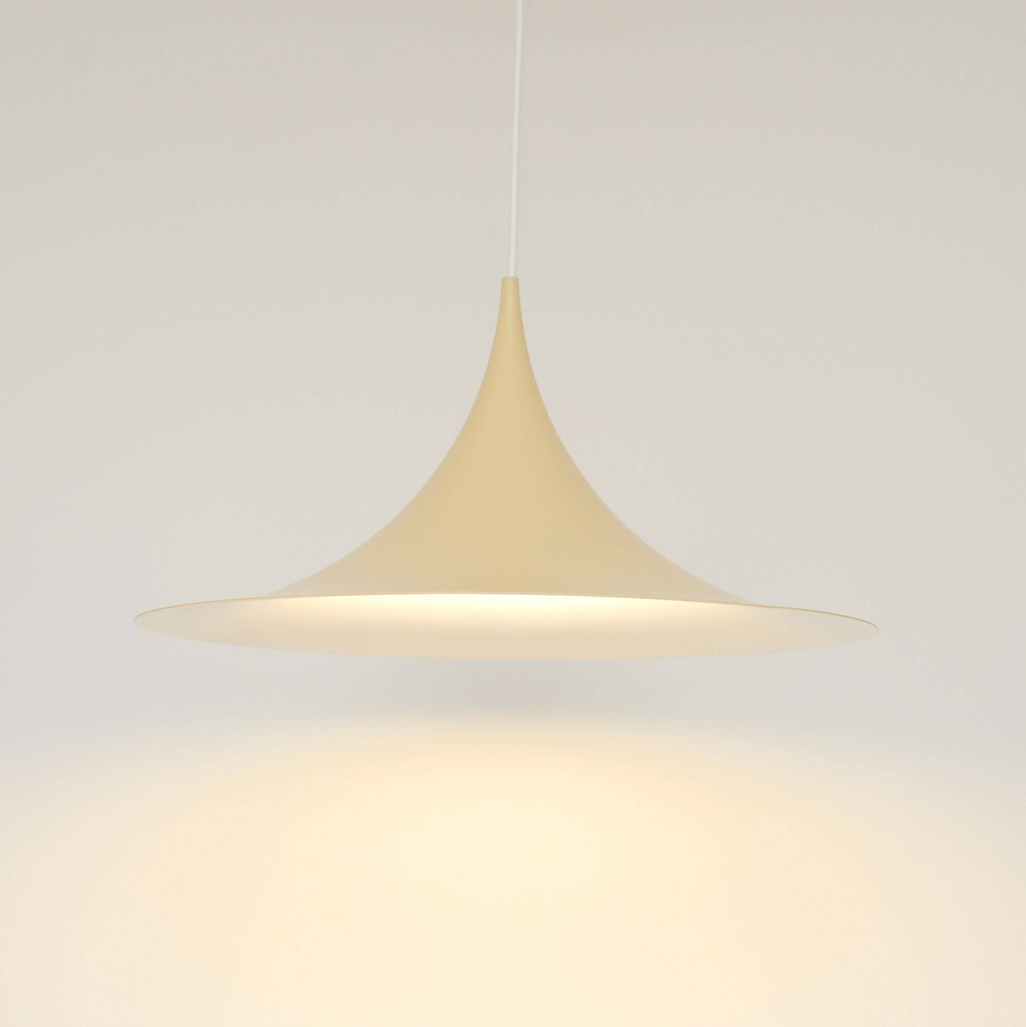 Vanilla Semi lamp by Bonderup Thorup, Denmark 1968