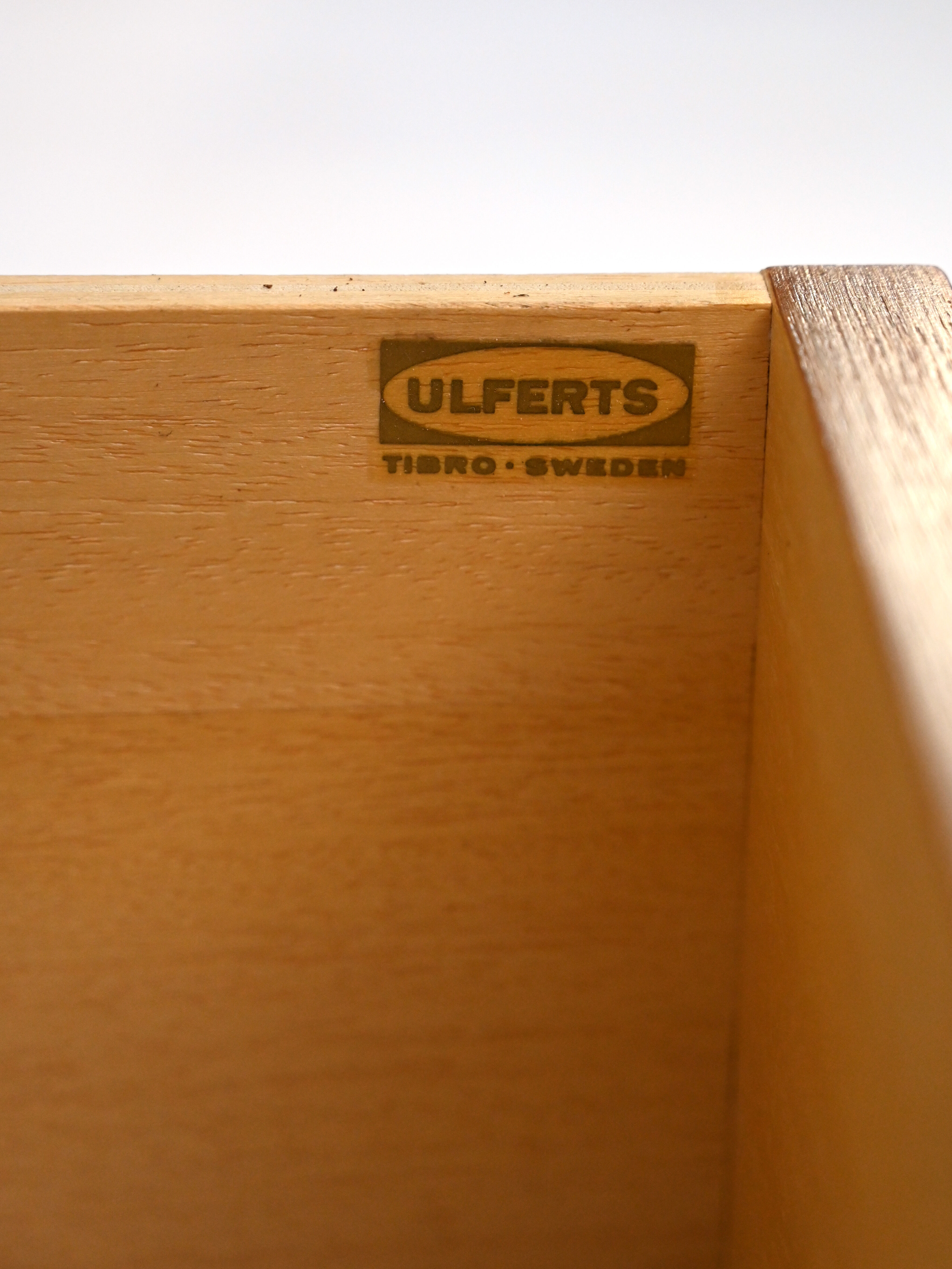 Vintage TV cabinet manufactured by Ulferts