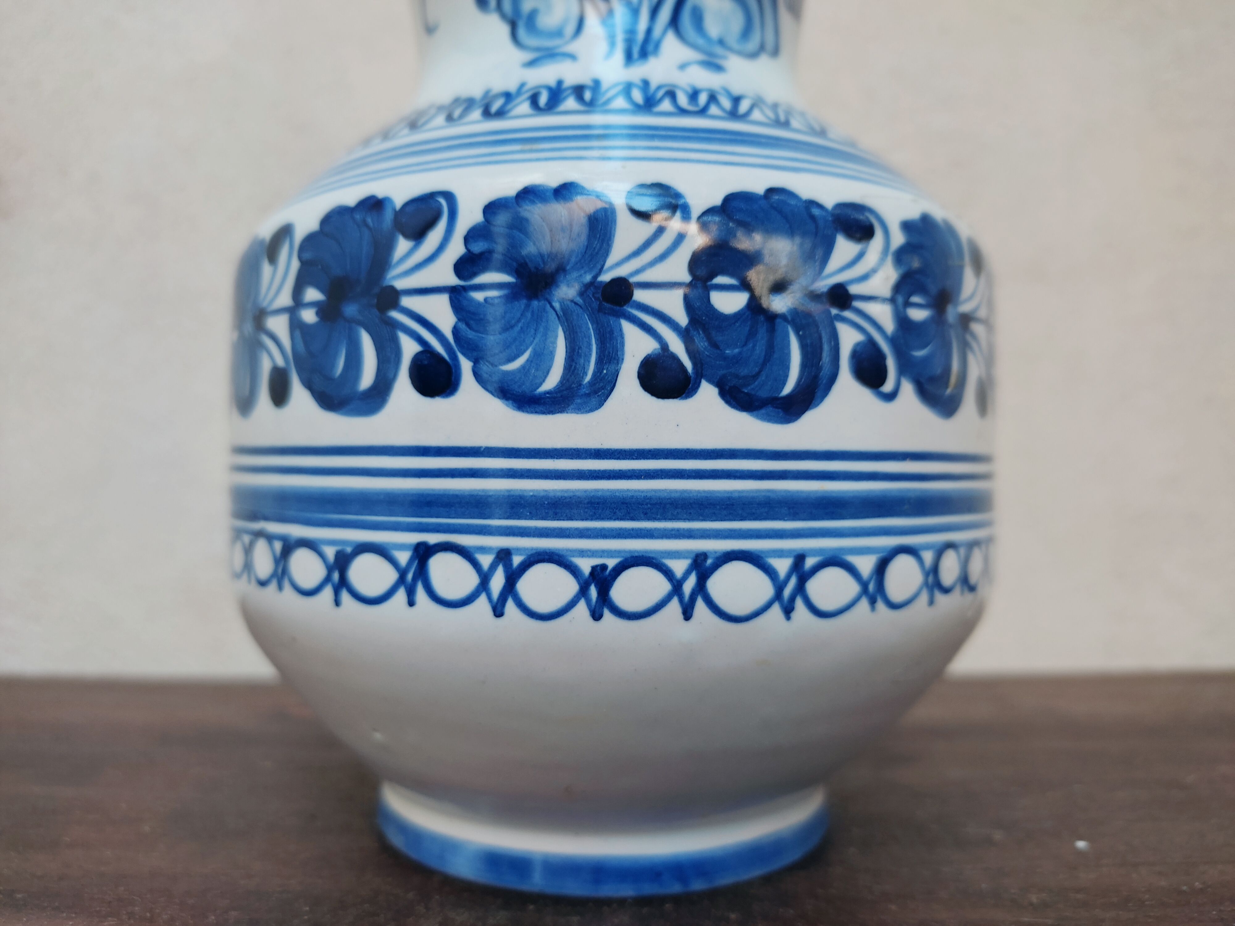 Hand-painted ceramic vase