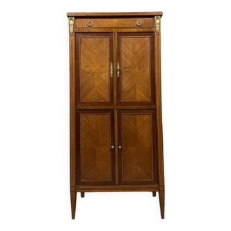 Meuble cabinet style Louis XVI en marqueterie et bronzes dorés circa 1880